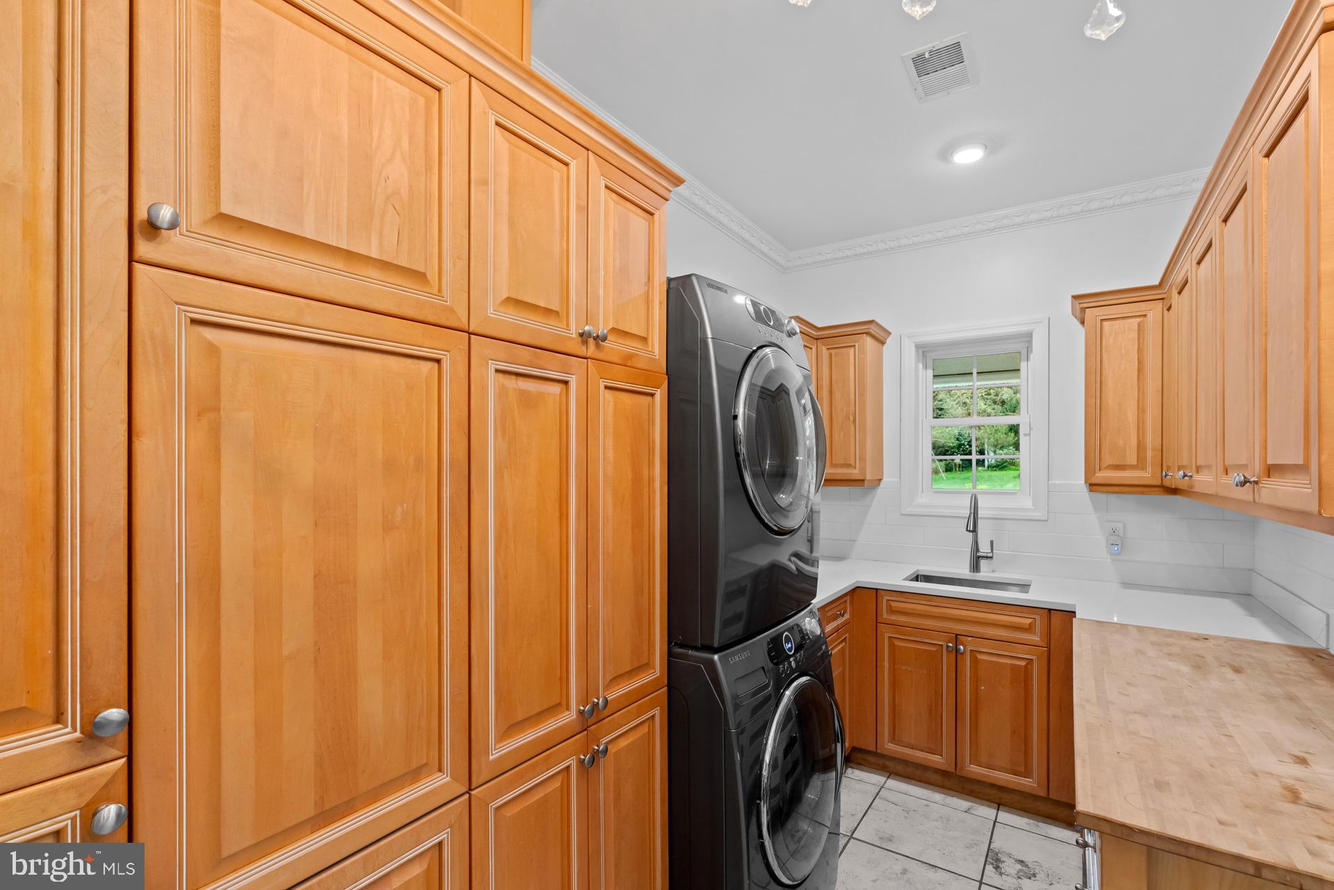 GLENN DALE - Residential