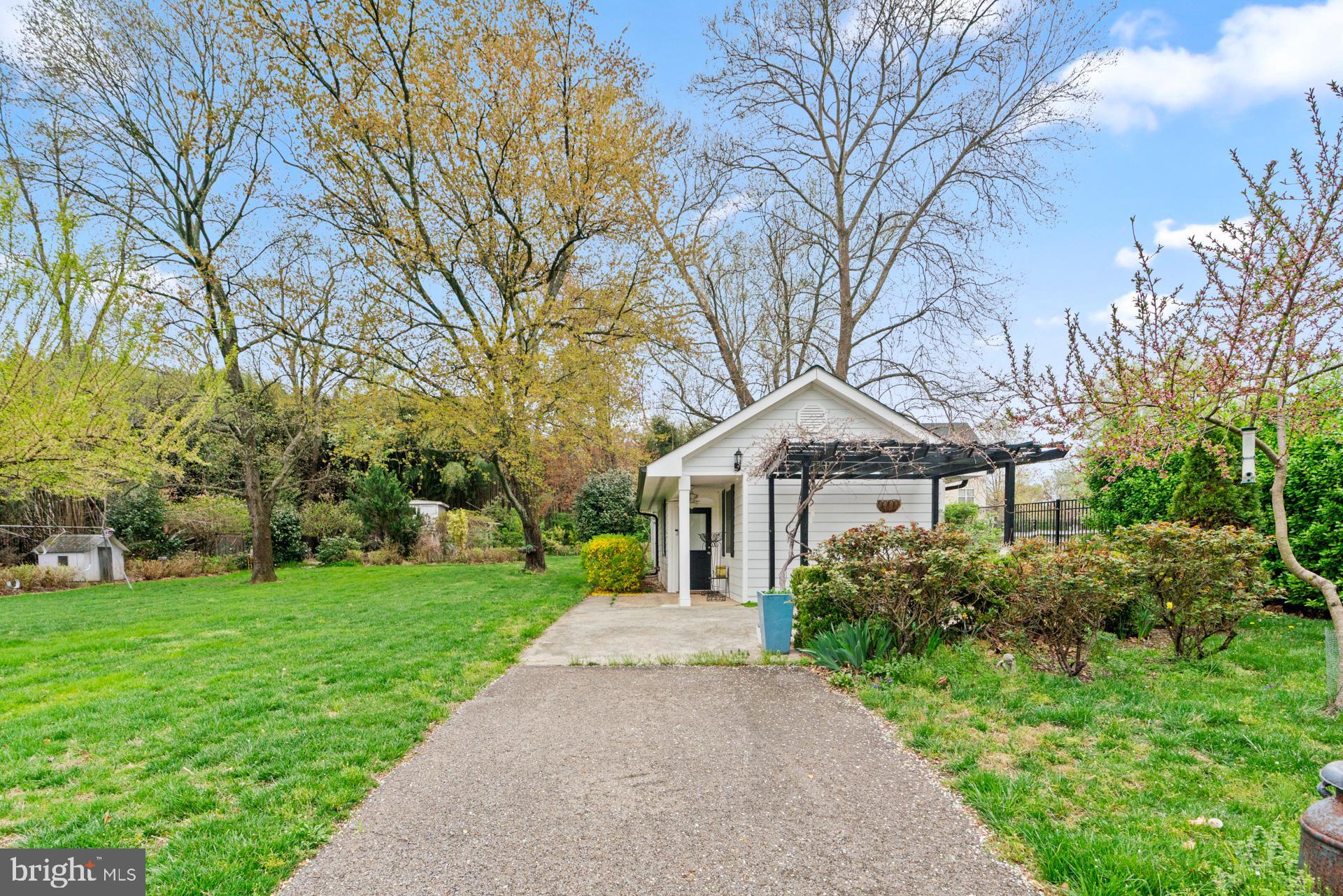 GLENN DALE - Residential