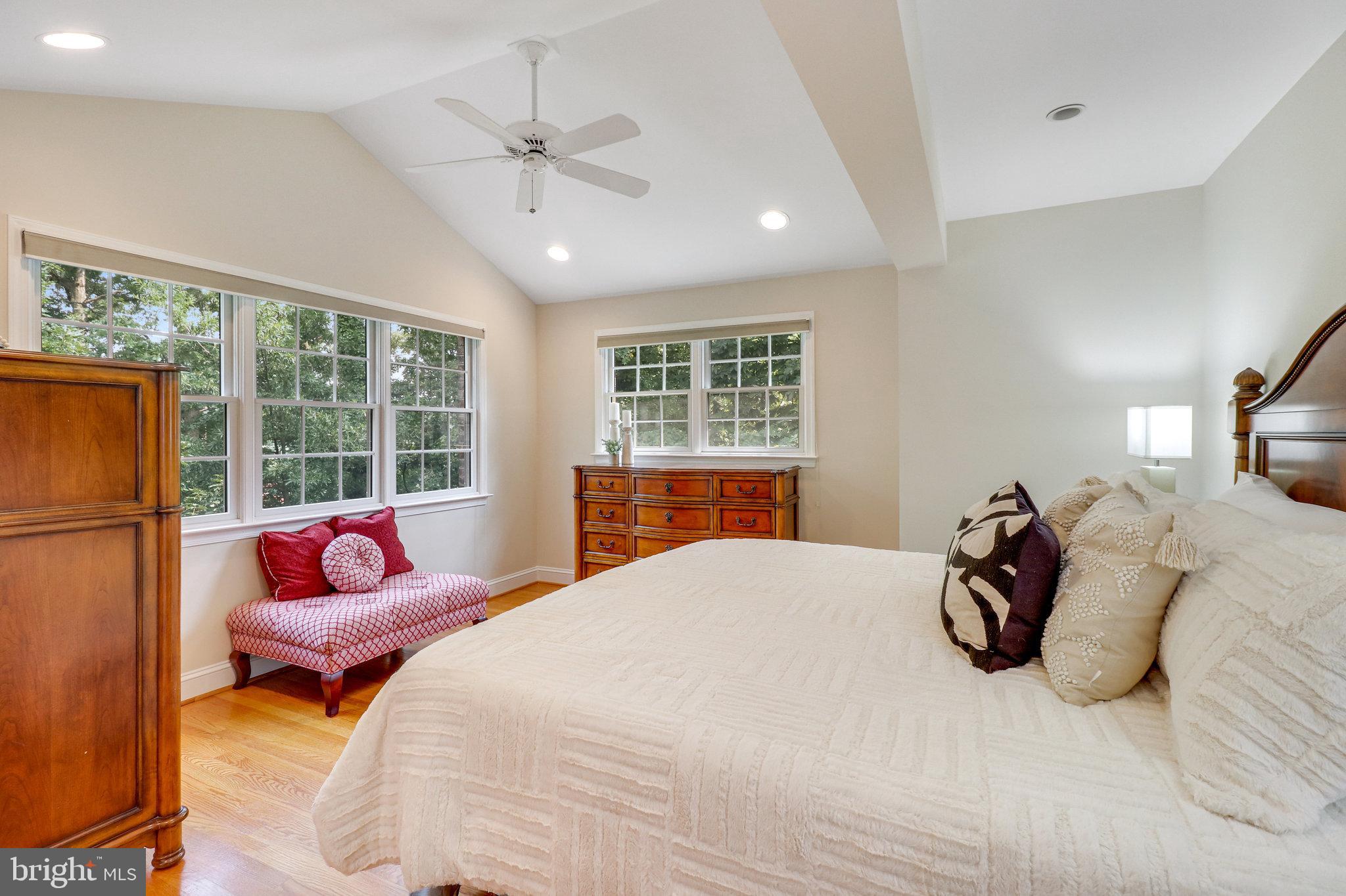 SEMINARY HILL - Residential