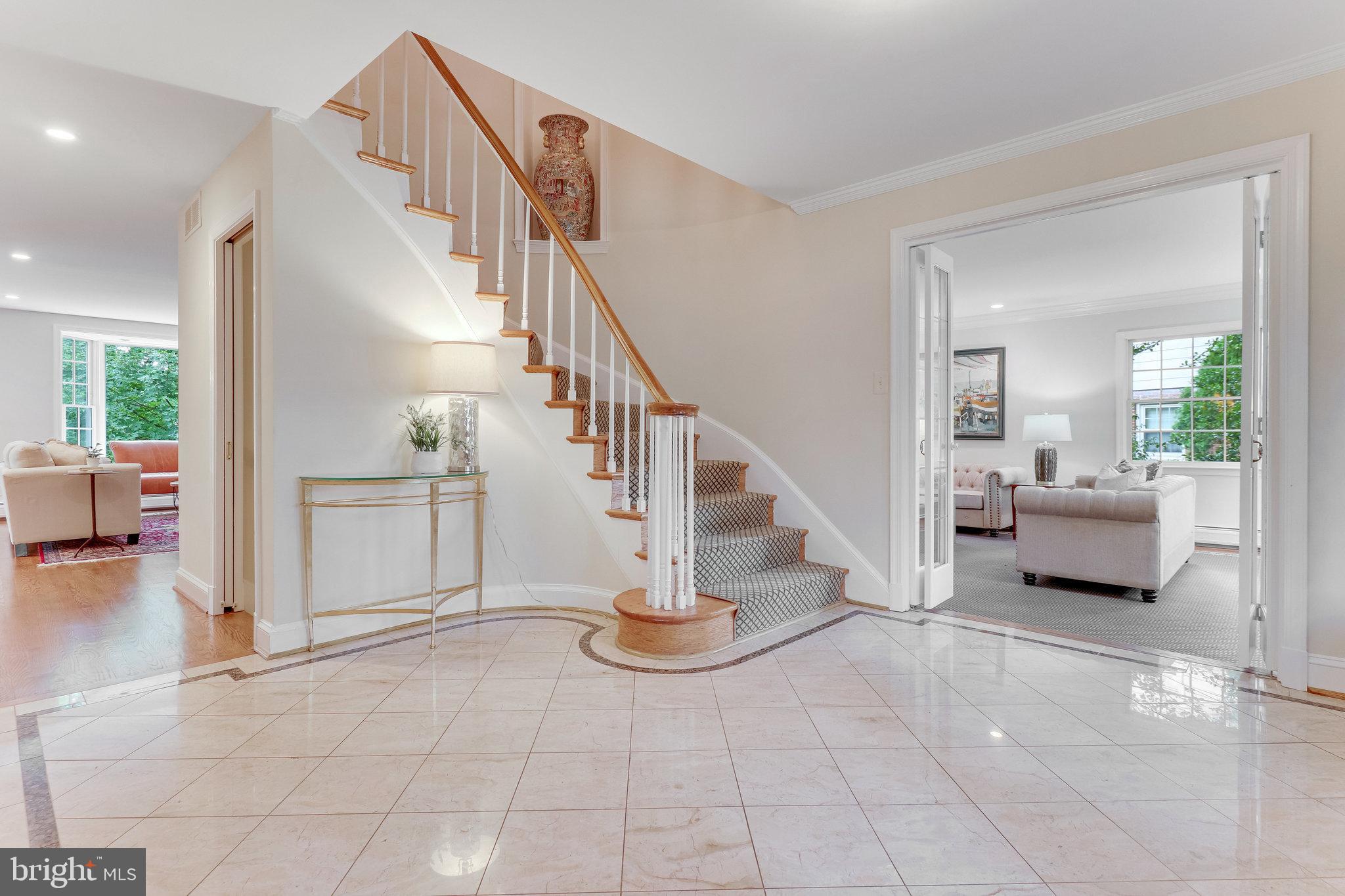 SEMINARY HILL - Residential