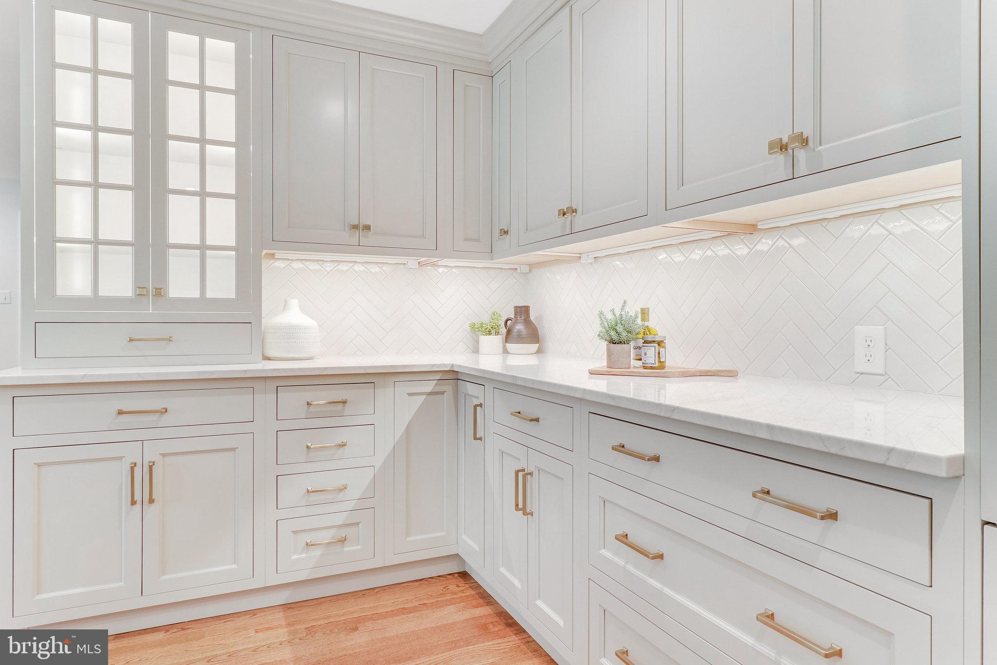 SEMINARY HILL - Residential