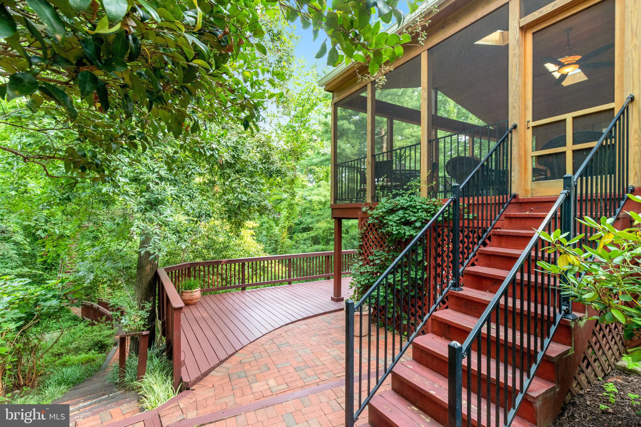 SEMINARY HILL - Residential