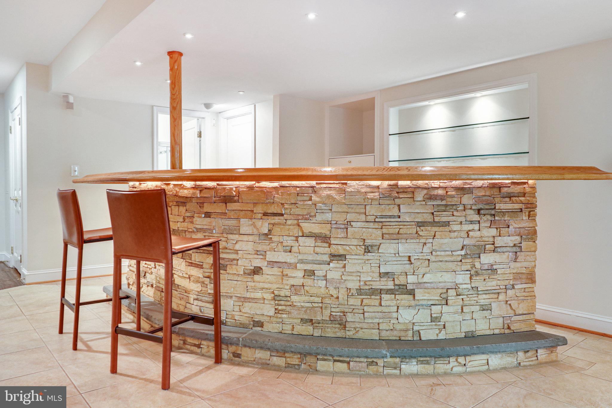 SEMINARY HILL - Residential