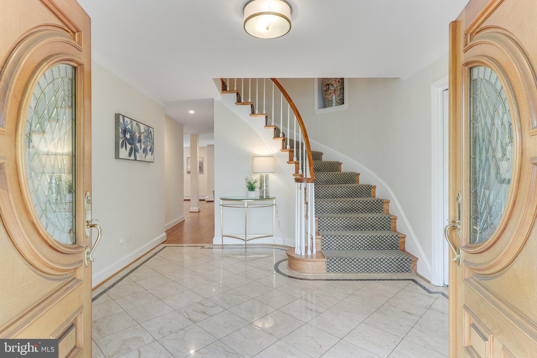 SEMINARY HILL - Residential