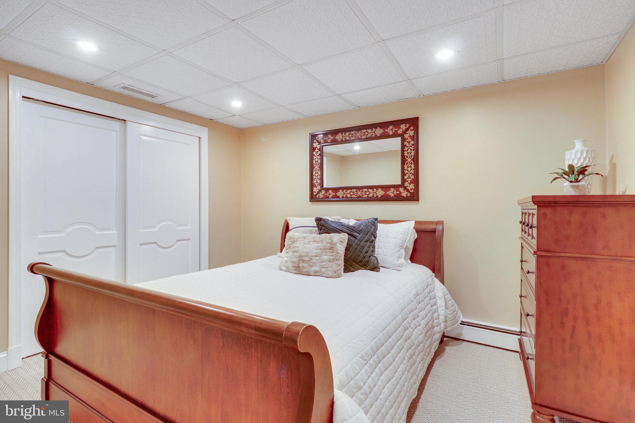 SEMINARY HILL - Residential