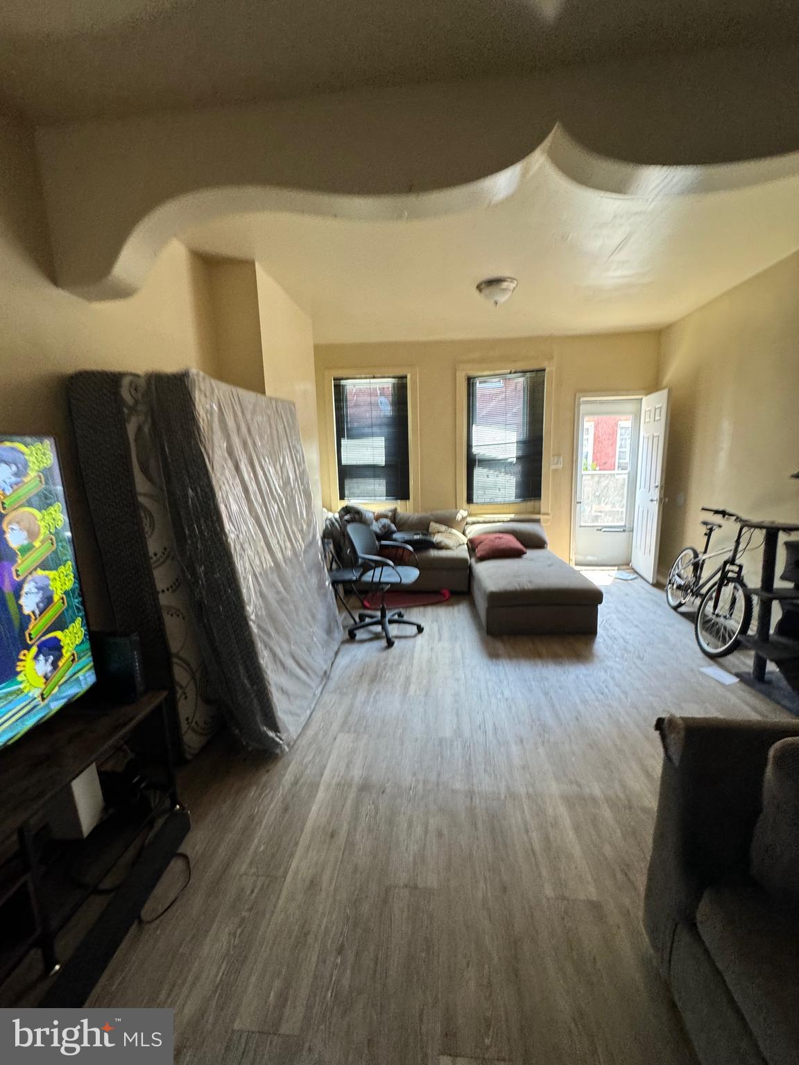 KENSINGTON - Residential