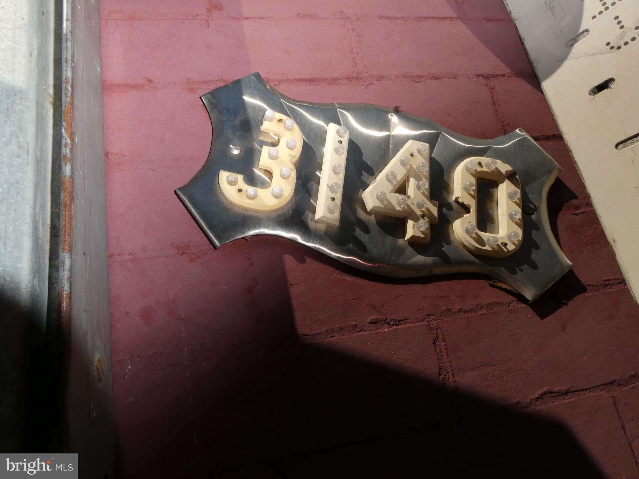 KENSINGTON - Residential