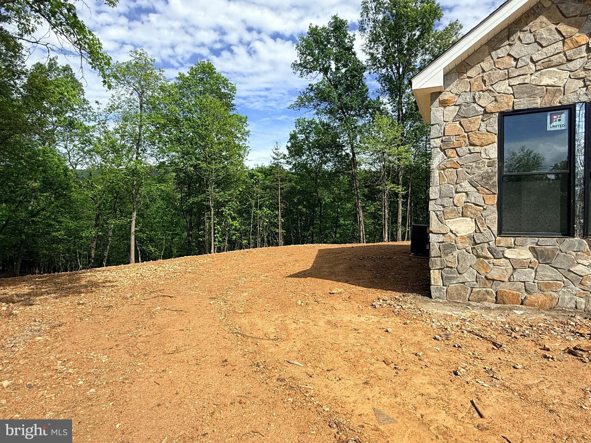 ASHTON FOREST - Residential