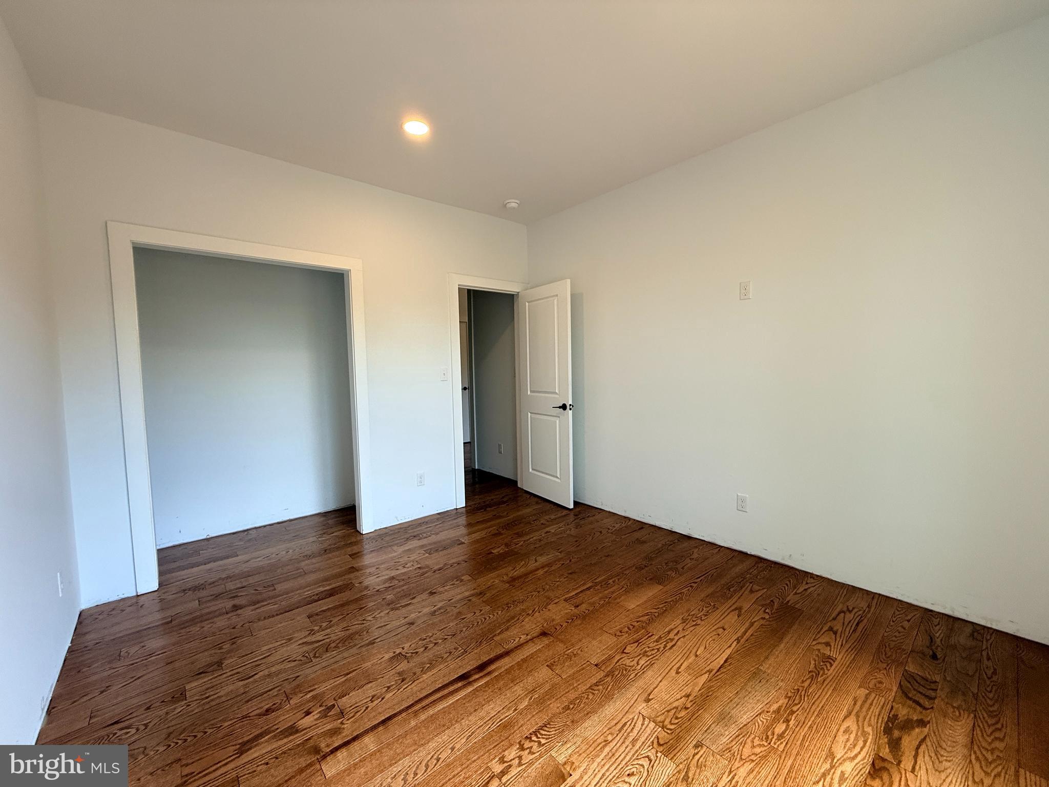 ASHTON FOREST - Residential