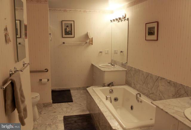 HERITAGE HARBOUR - Residential