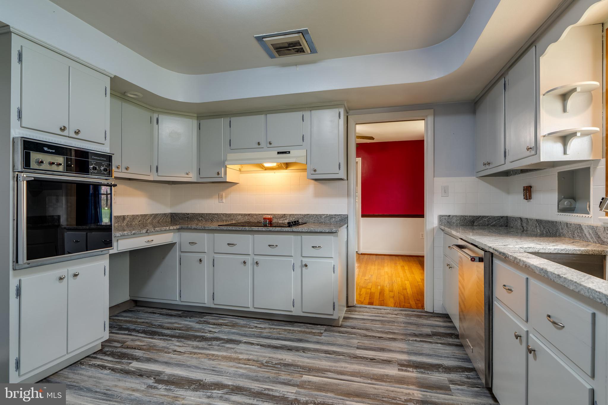 LANDISVILLE - Residential