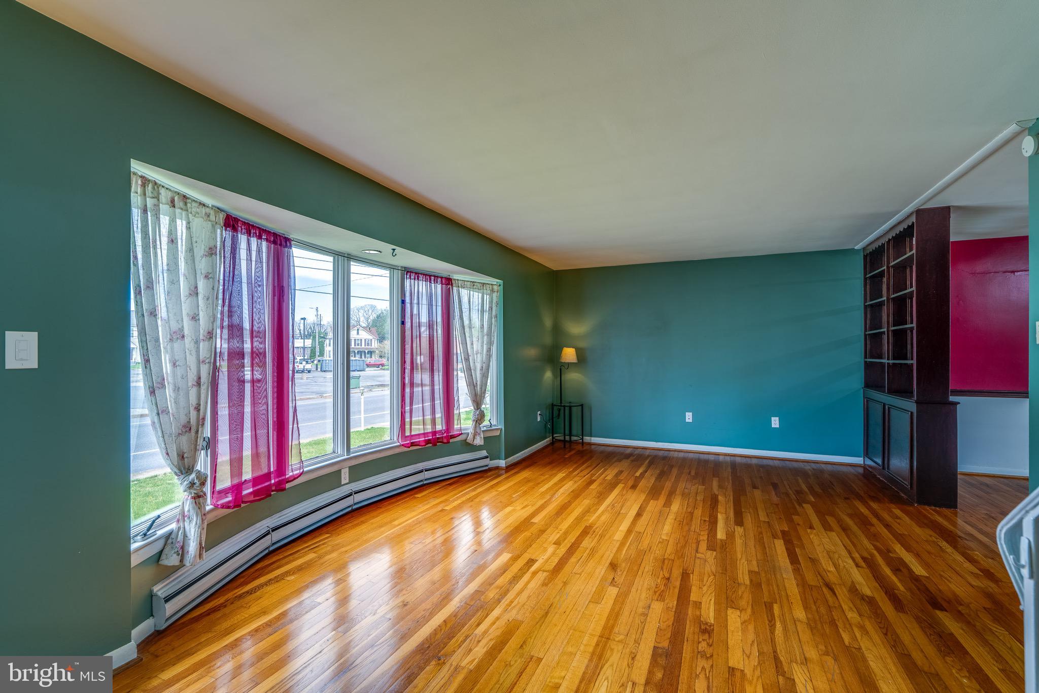 LANDISVILLE - Residential