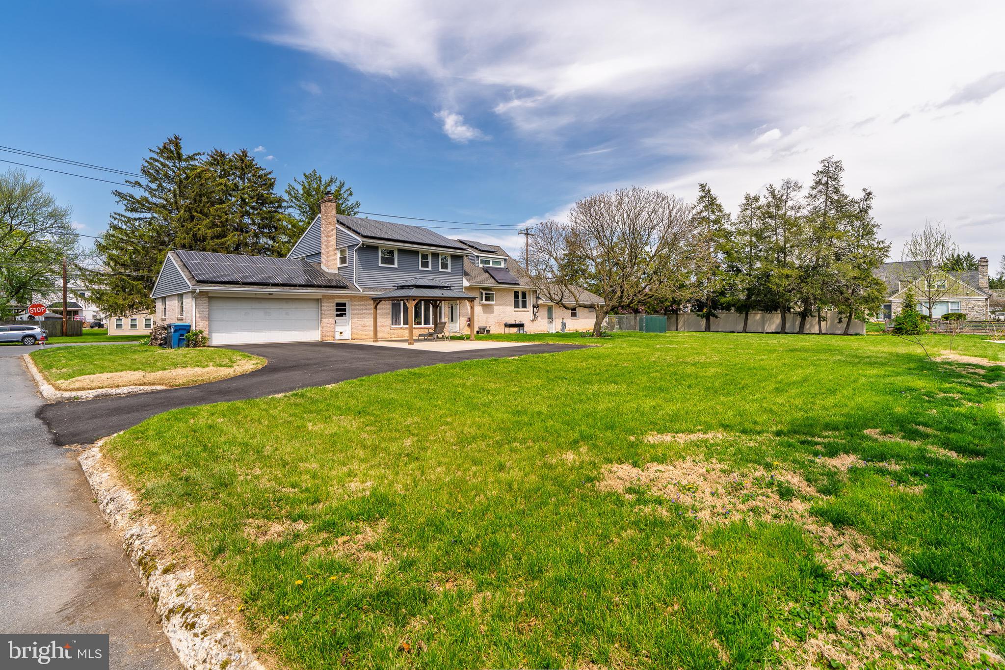 LANDISVILLE - Residential