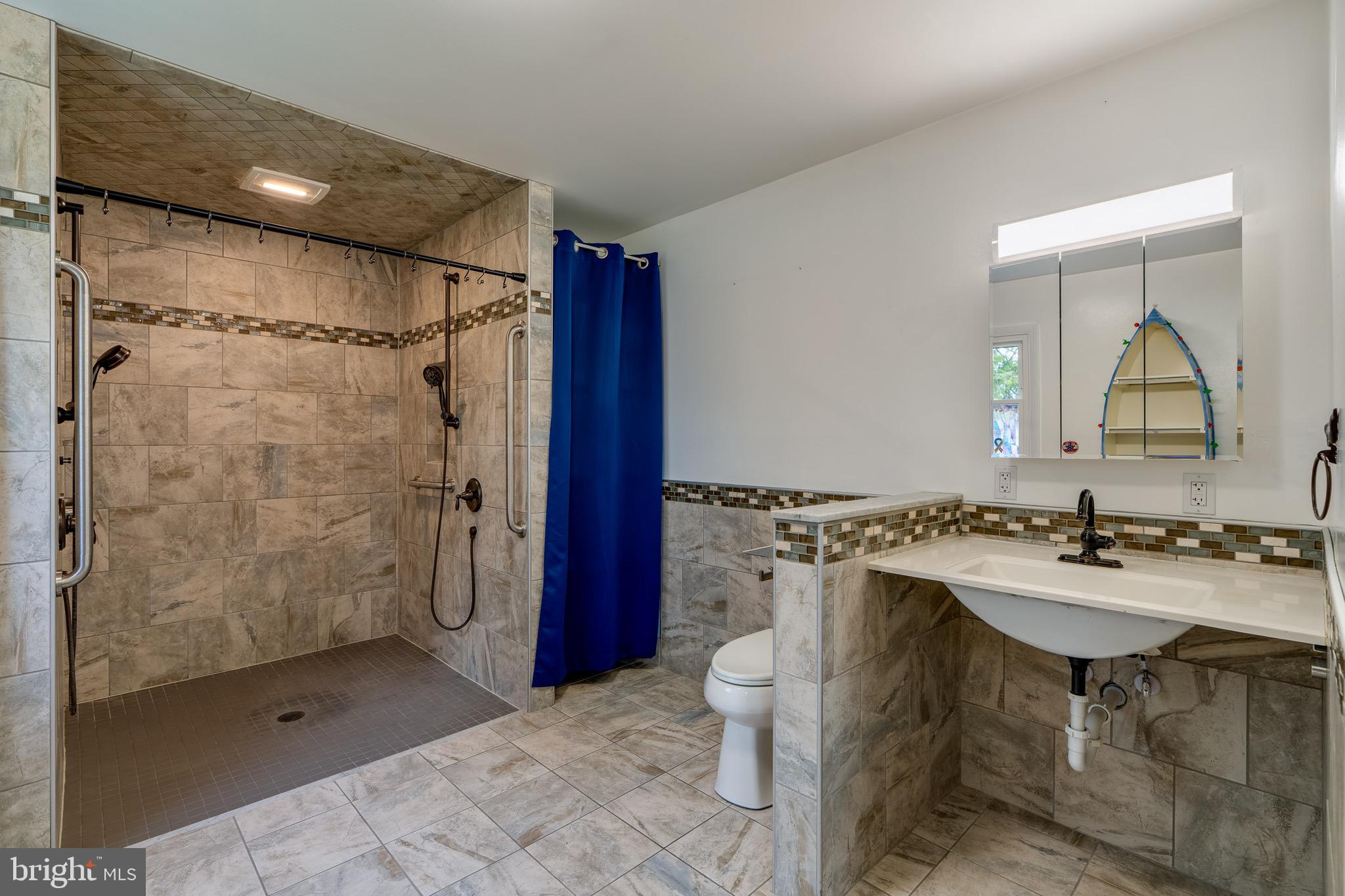 LANDISVILLE - Residential