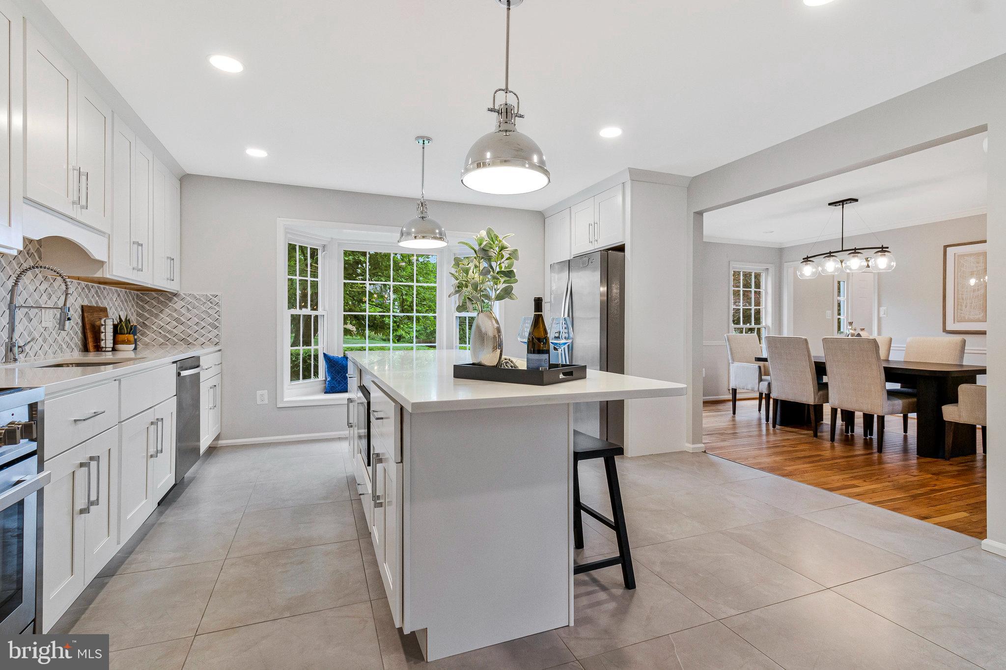 FALCONHURST - Residential