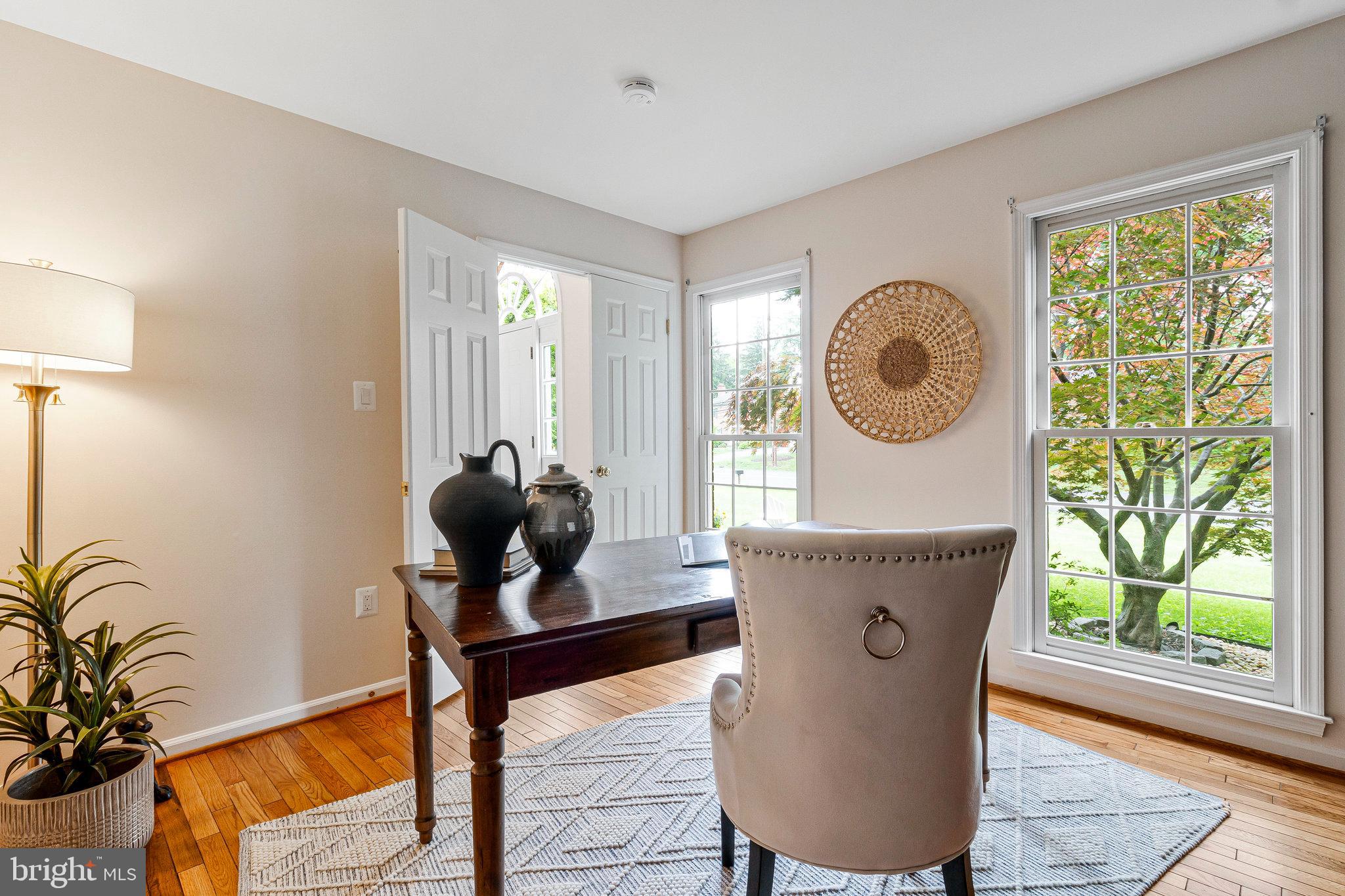 FALCONHURST - Residential