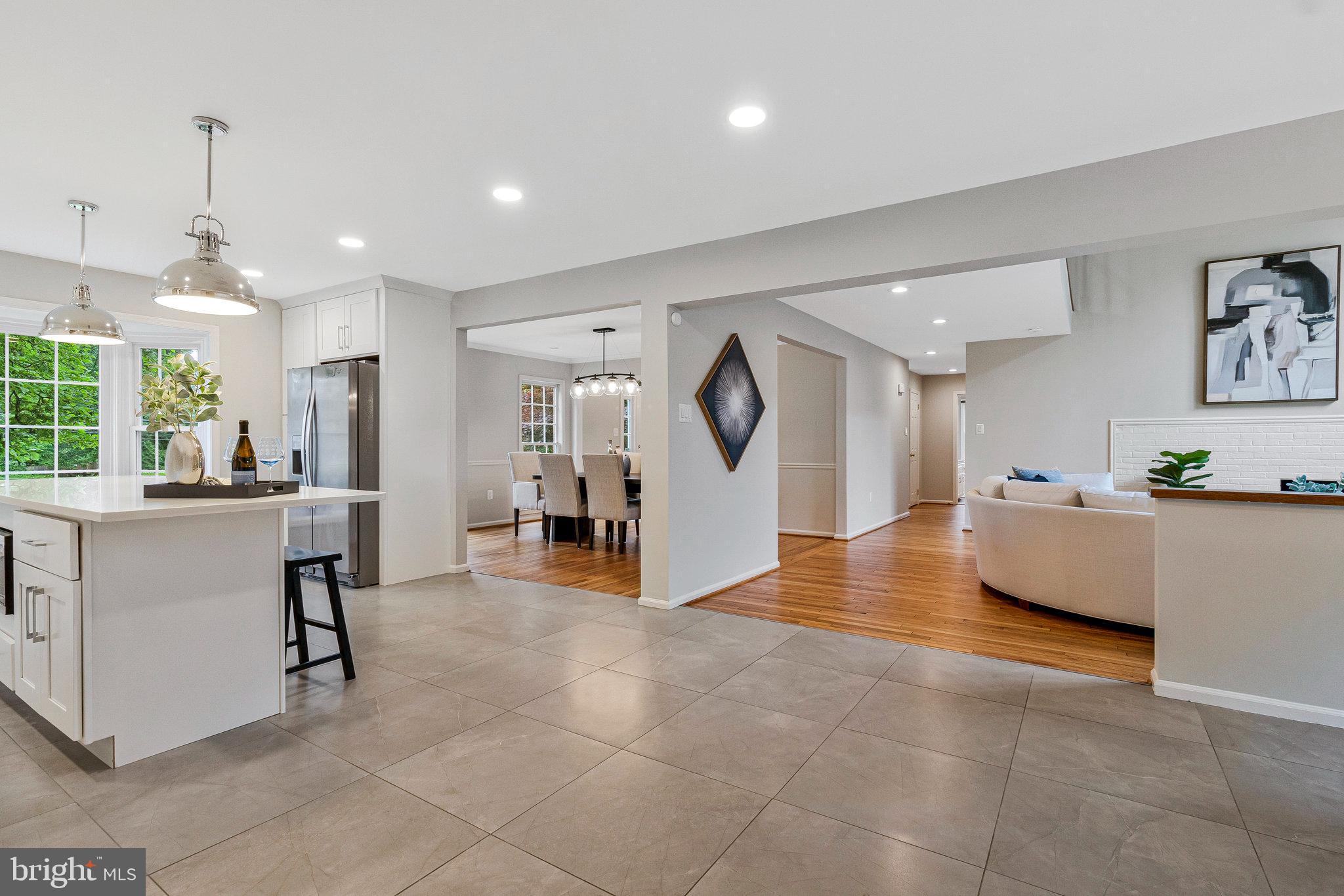 FALCONHURST - Residential