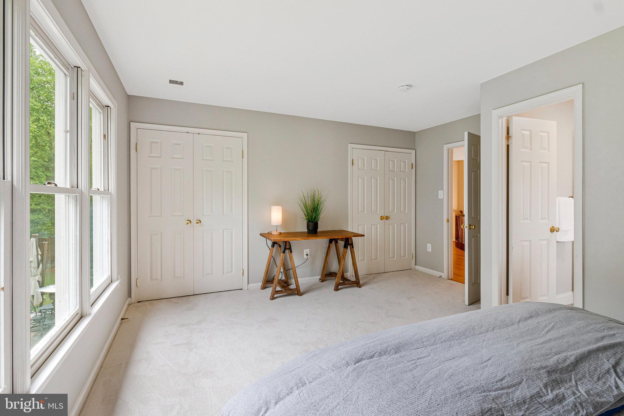 FALCONHURST - Residential