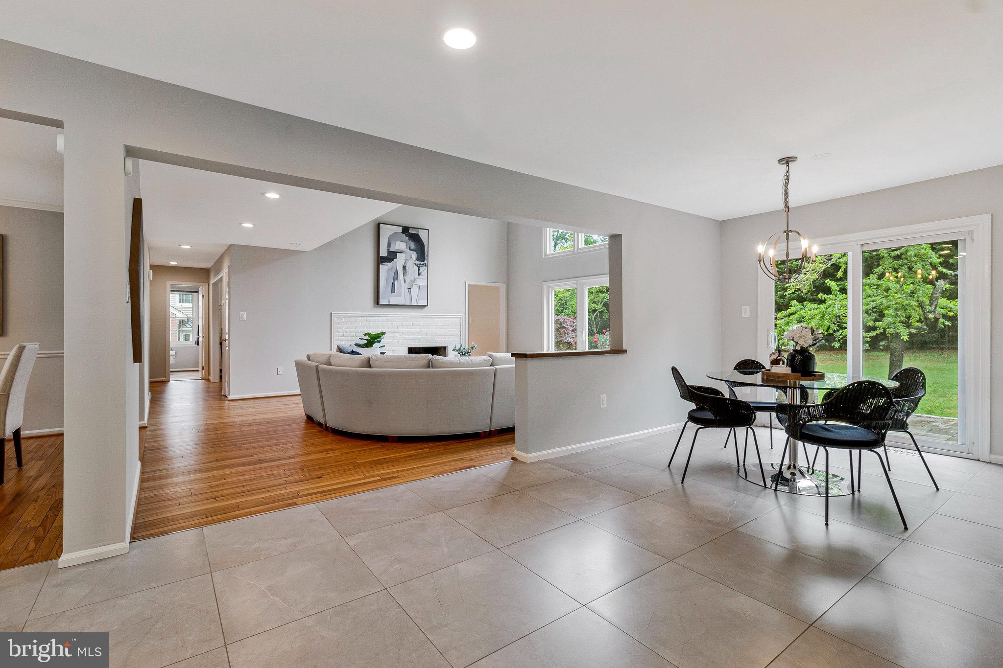 FALCONHURST - Residential