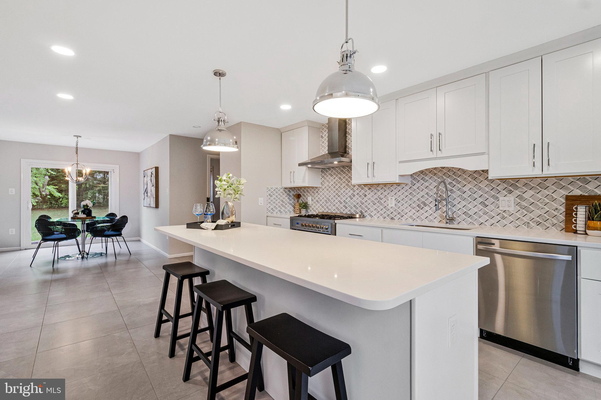 FALCONHURST - Residential