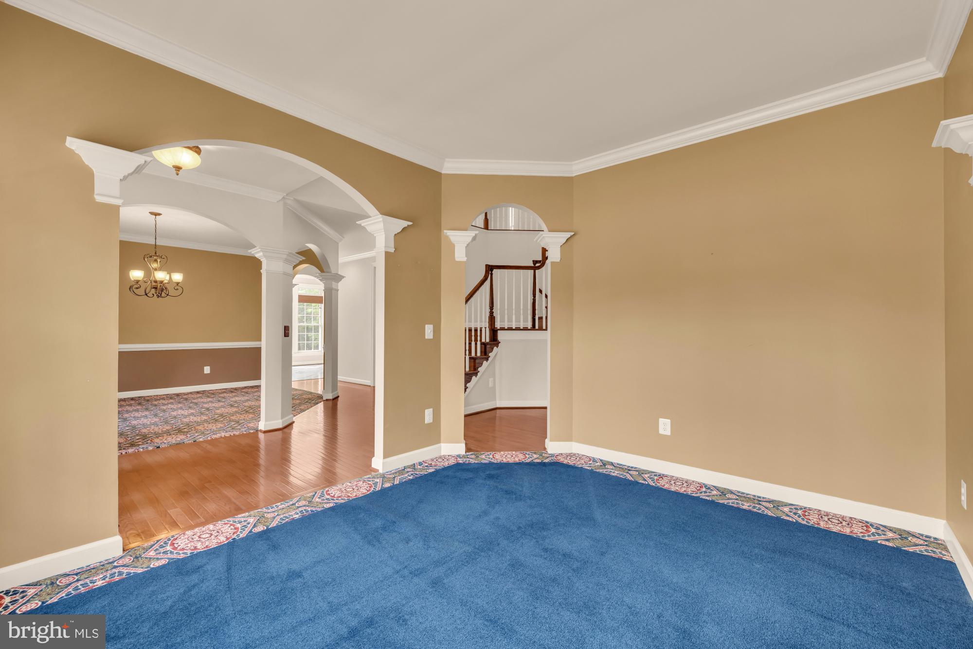 3232 LOST POND COURT