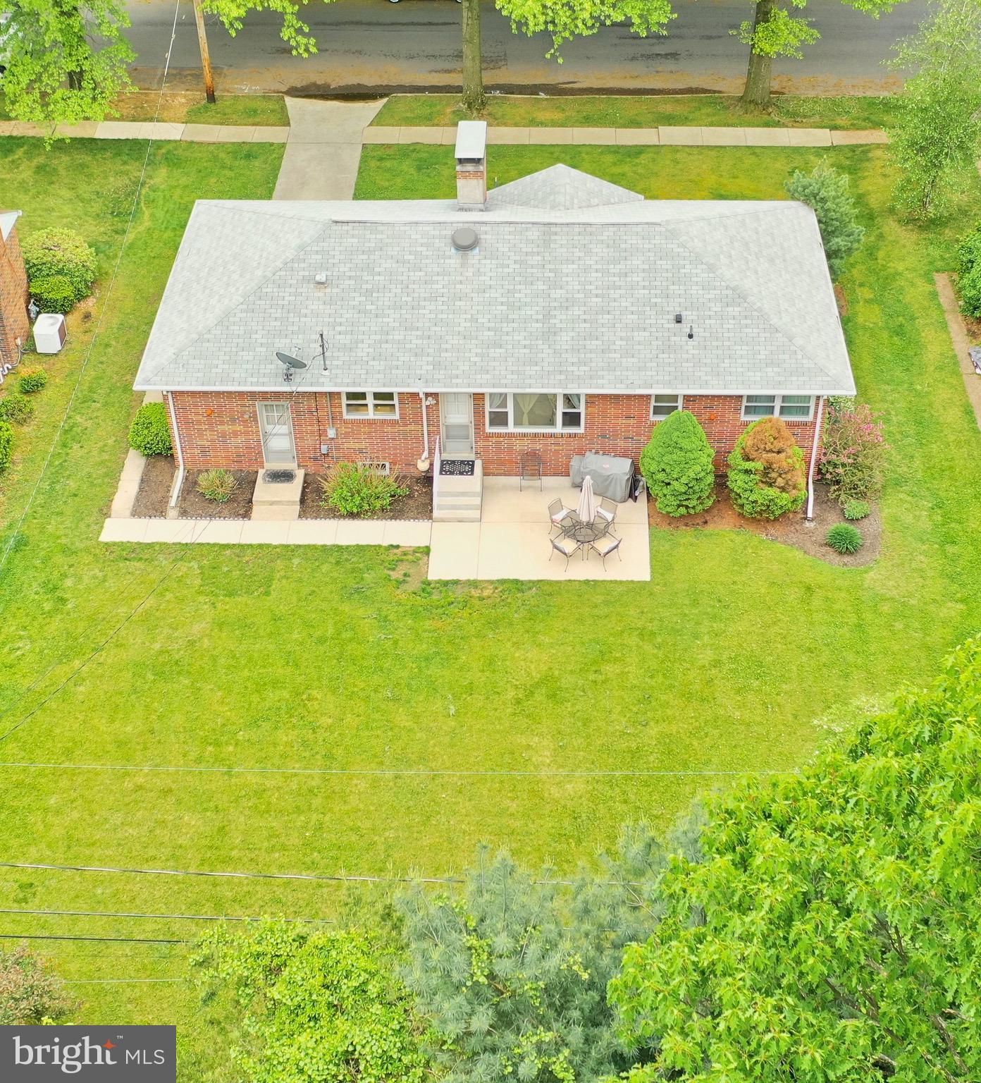 LENKER MANOR - Residential