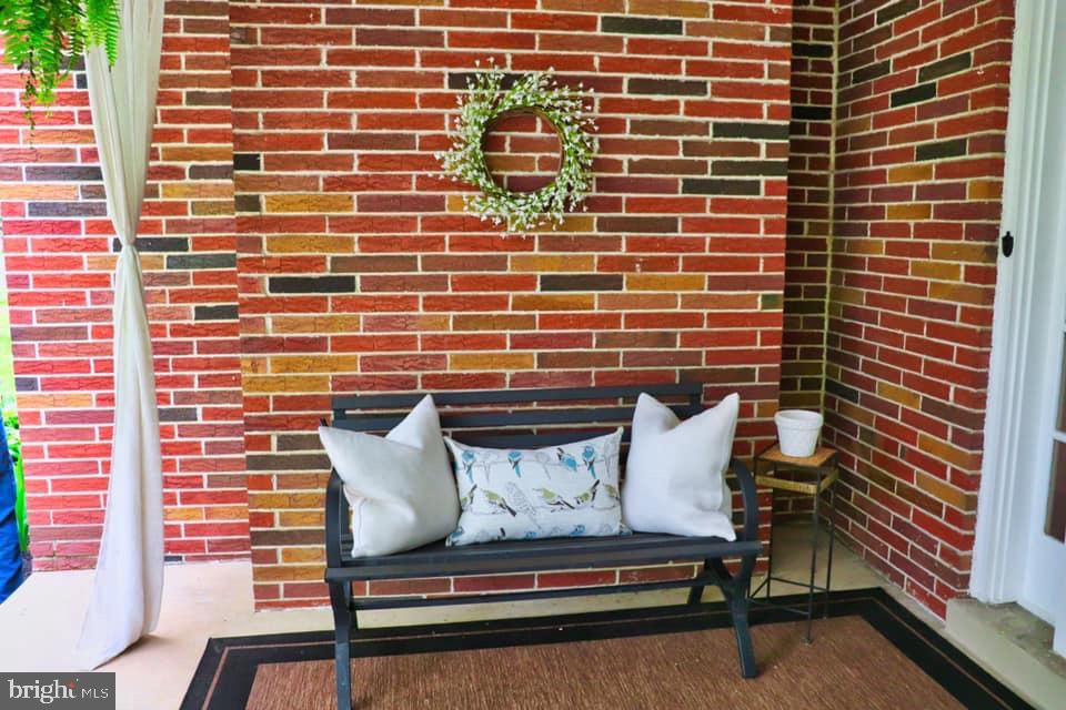 LENKER MANOR - Residential