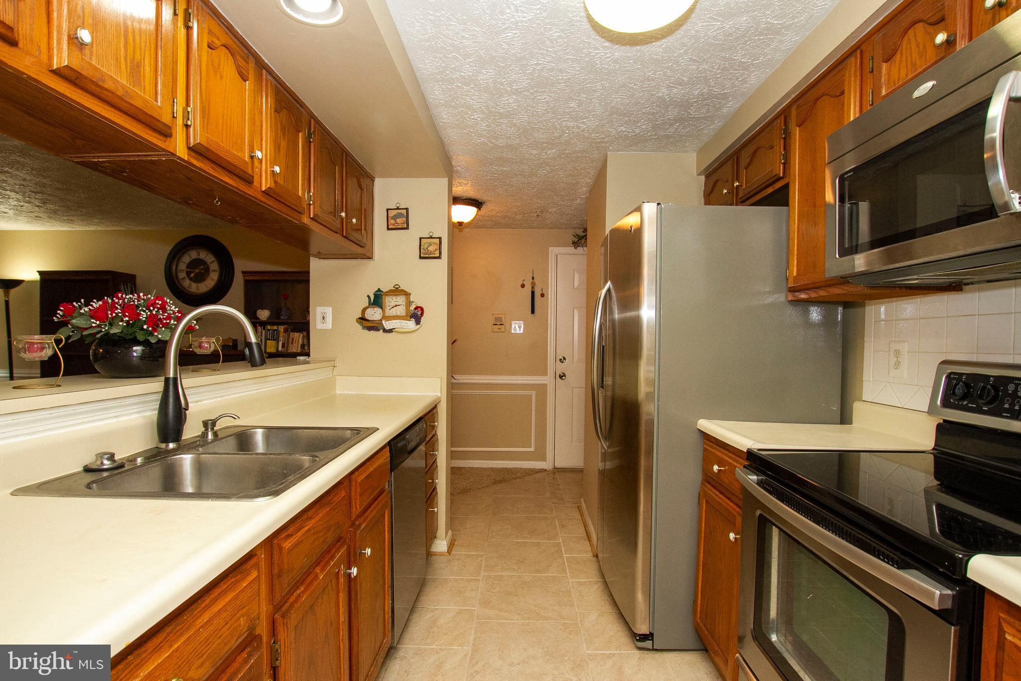 WOODBRIDGE CENTER - Residential