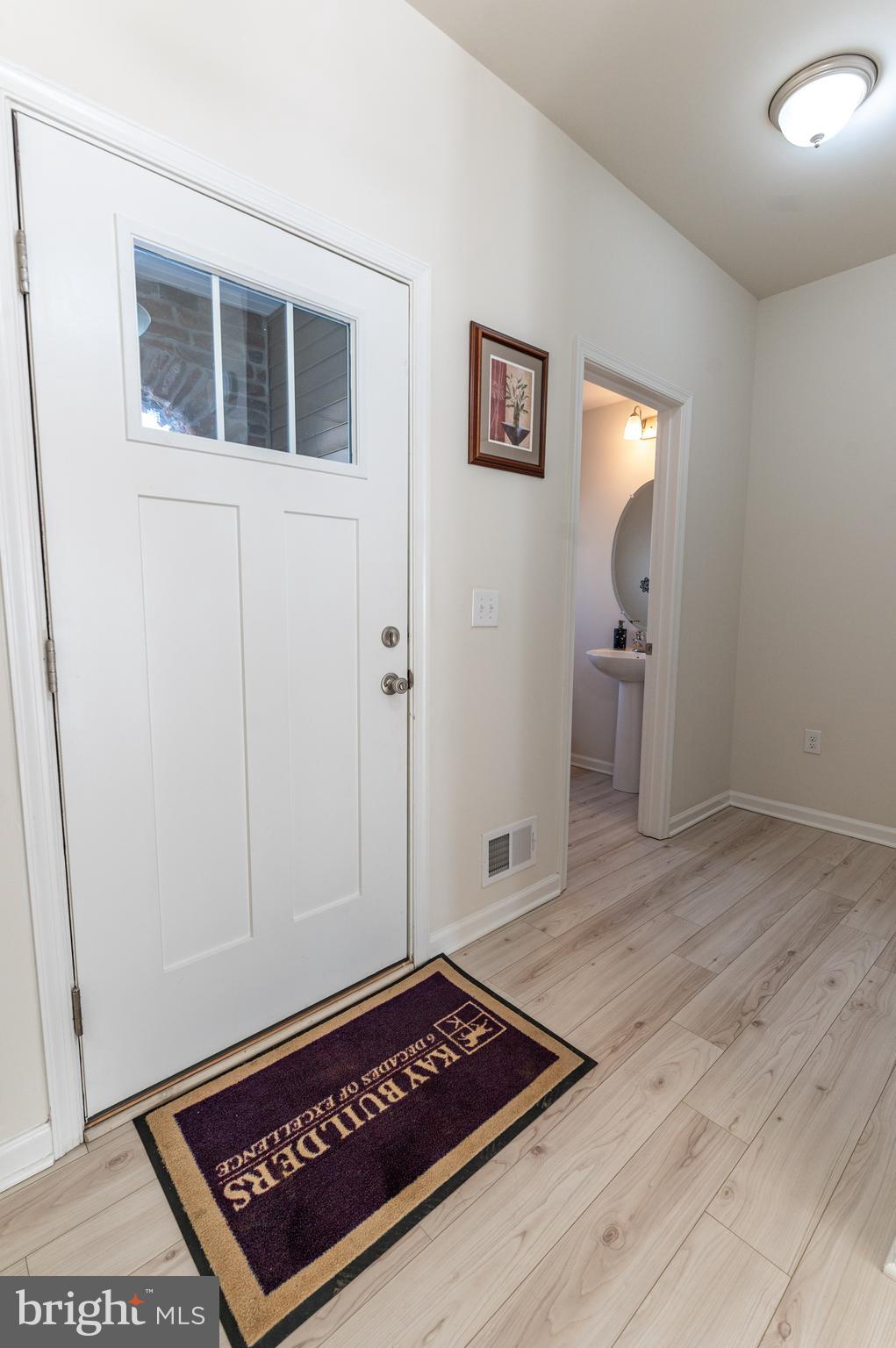 LAUREL FIELD - Residential