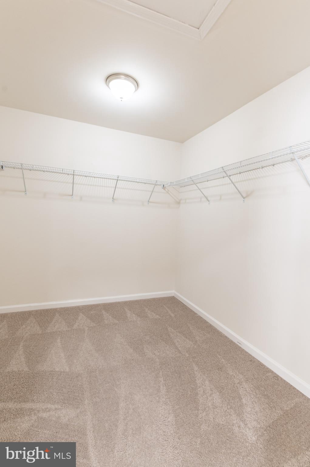 LAUREL FIELD - Residential