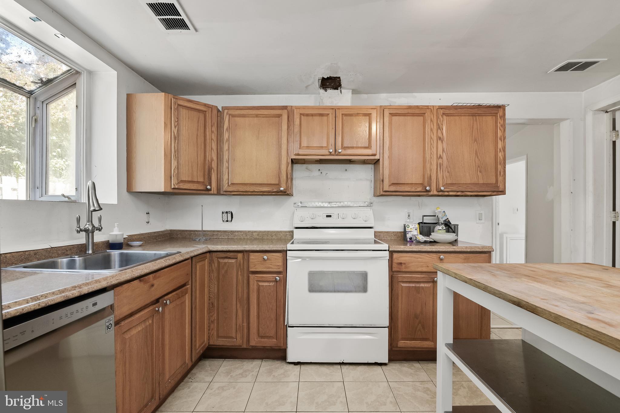 EAST PISCATAWAY - Residential