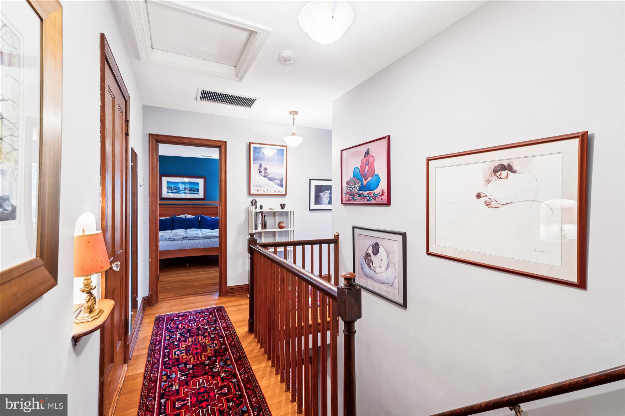 SEVEN OAKS - Residential