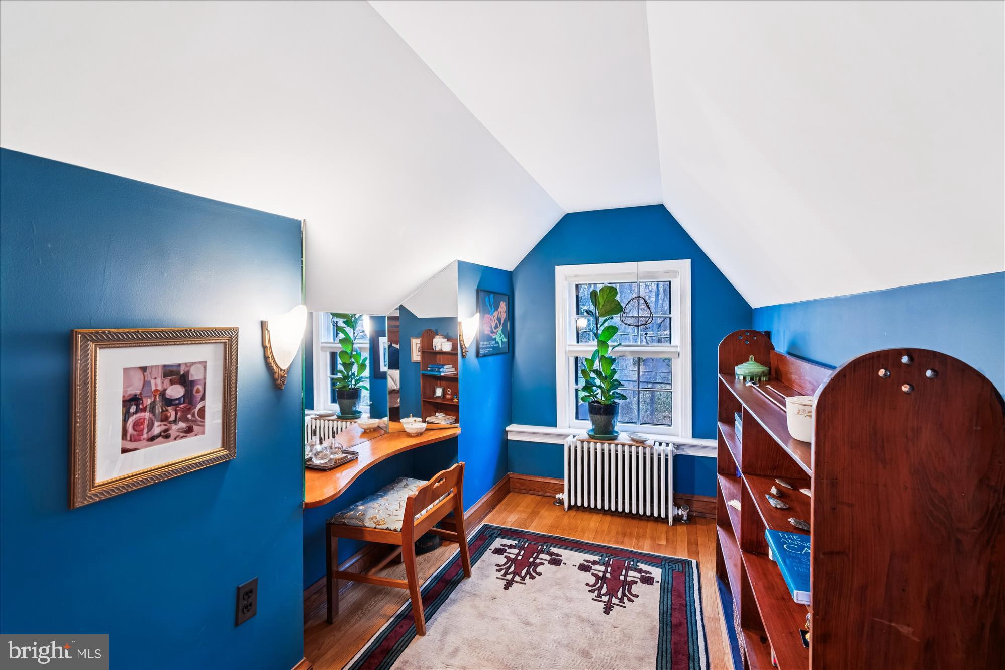 SEVEN OAKS - Residential