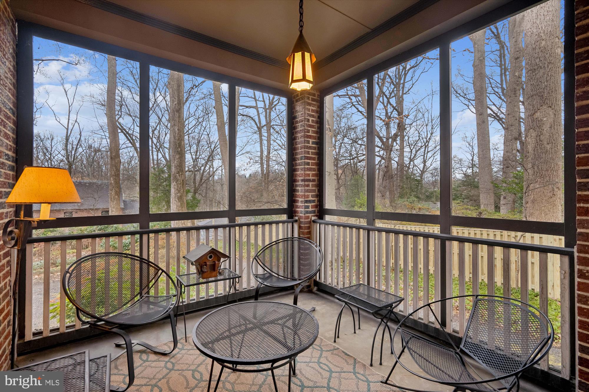 SEVEN OAKS - Residential