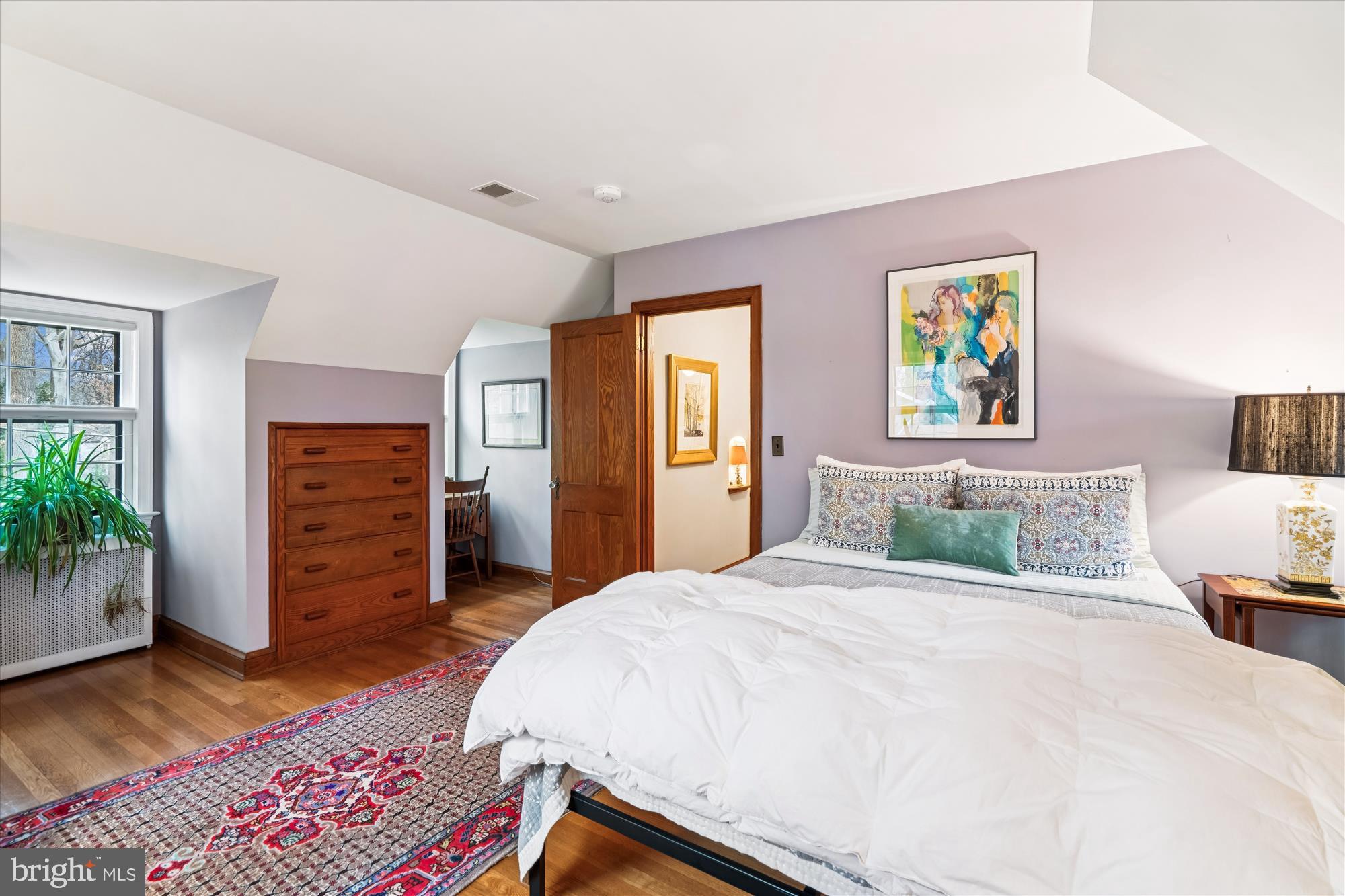 SEVEN OAKS - Residential