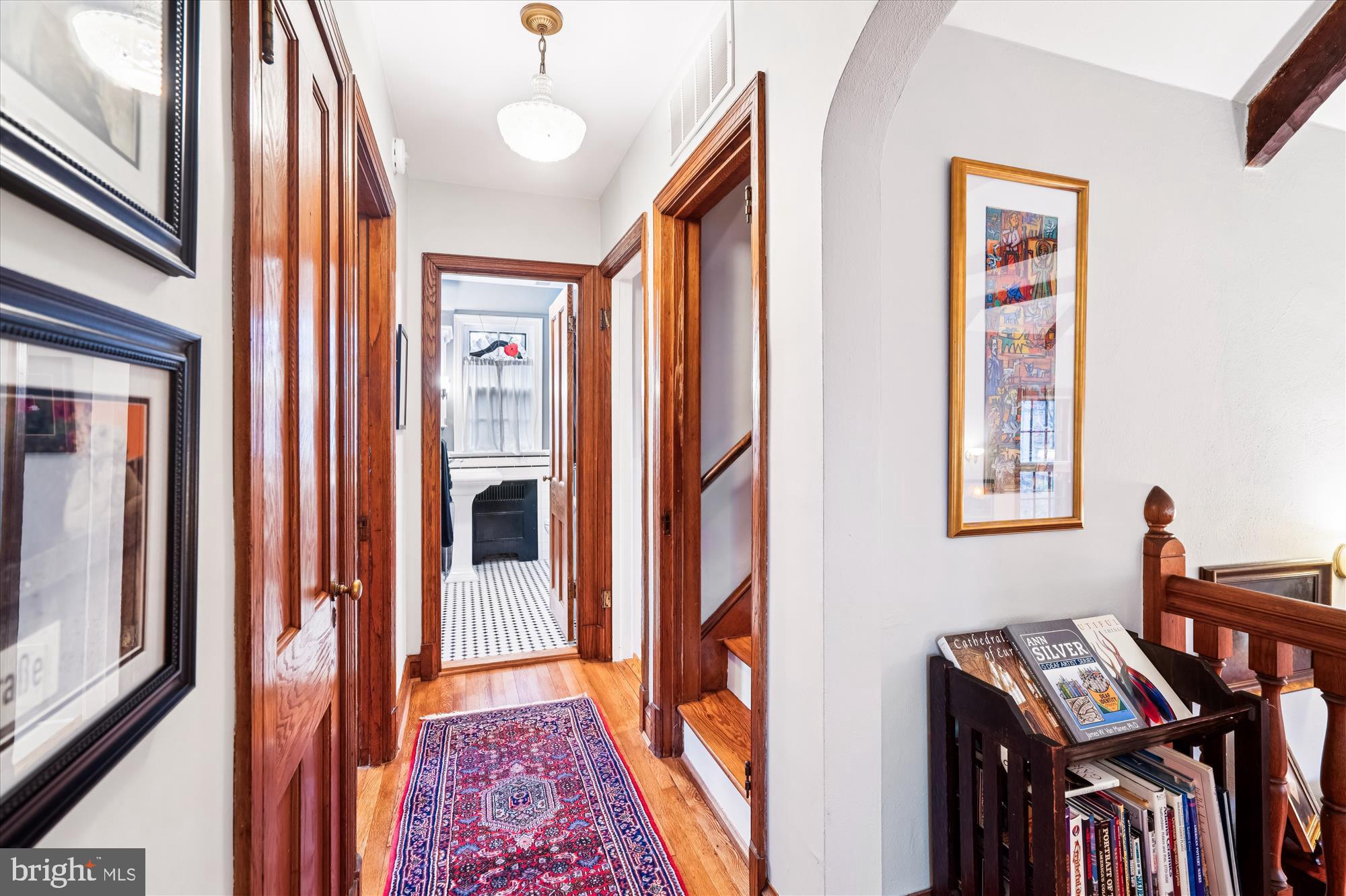 SEVEN OAKS - Residential