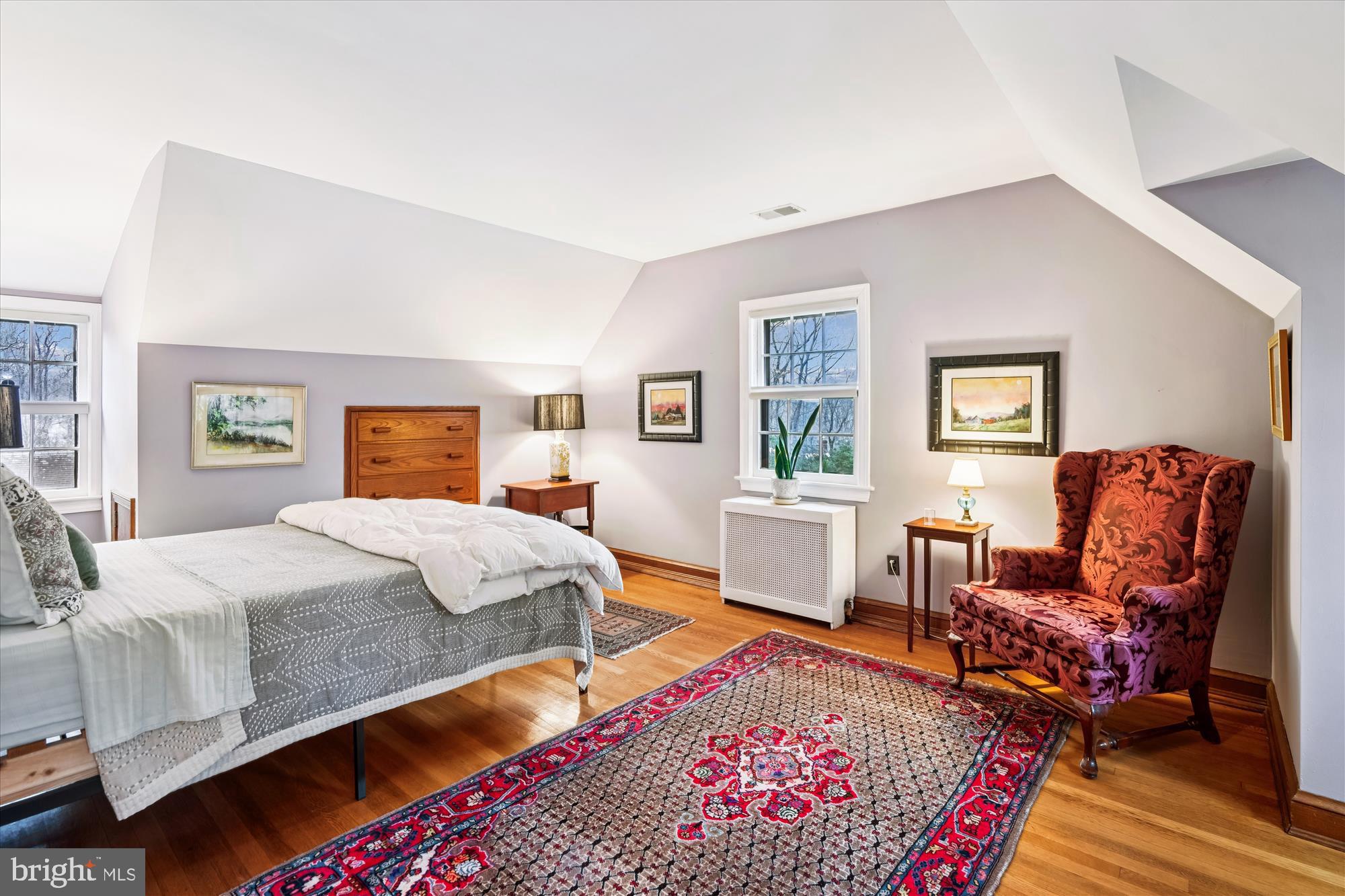 SEVEN OAKS - Residential