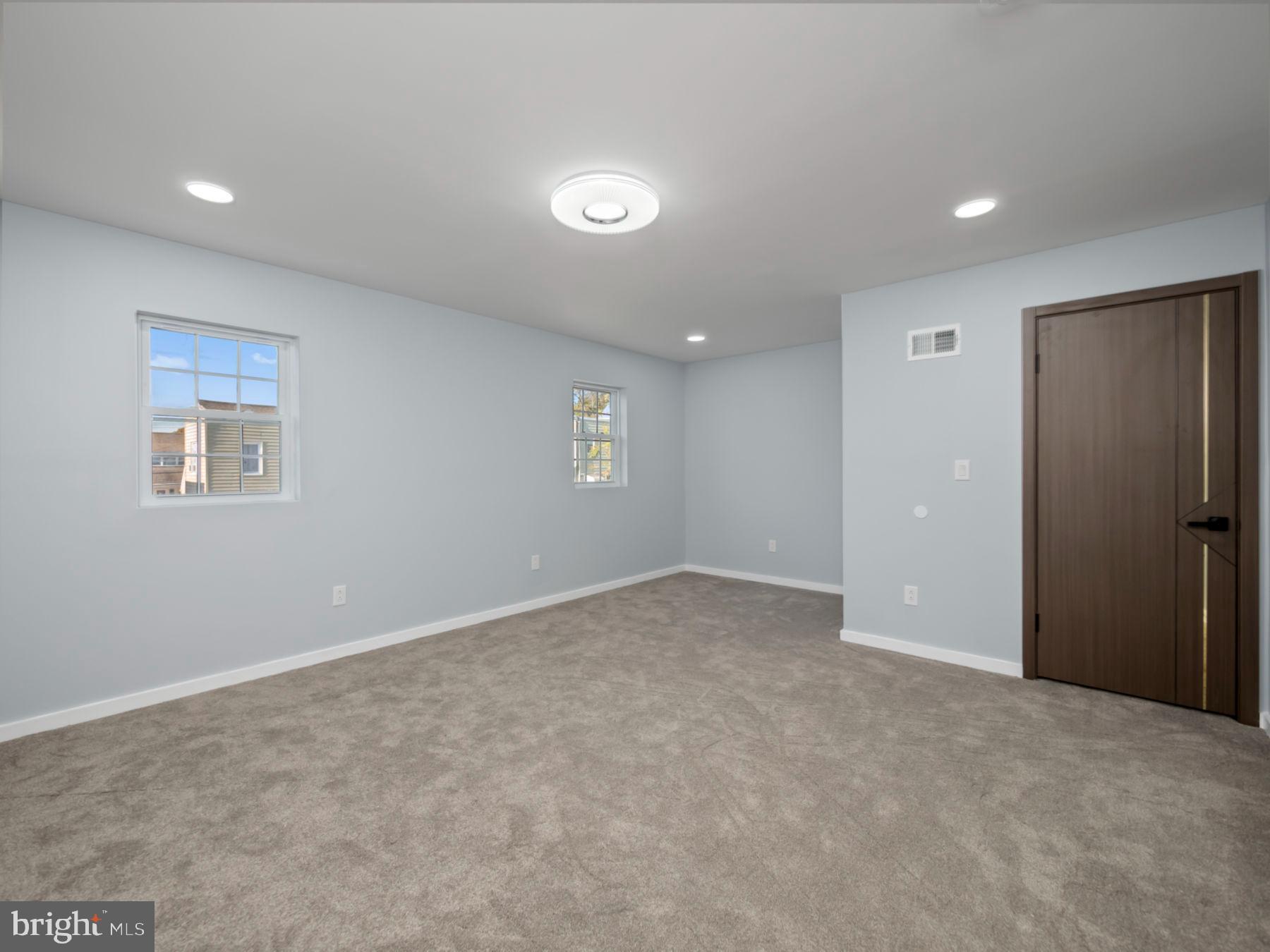 HAVERTOWN - Residential