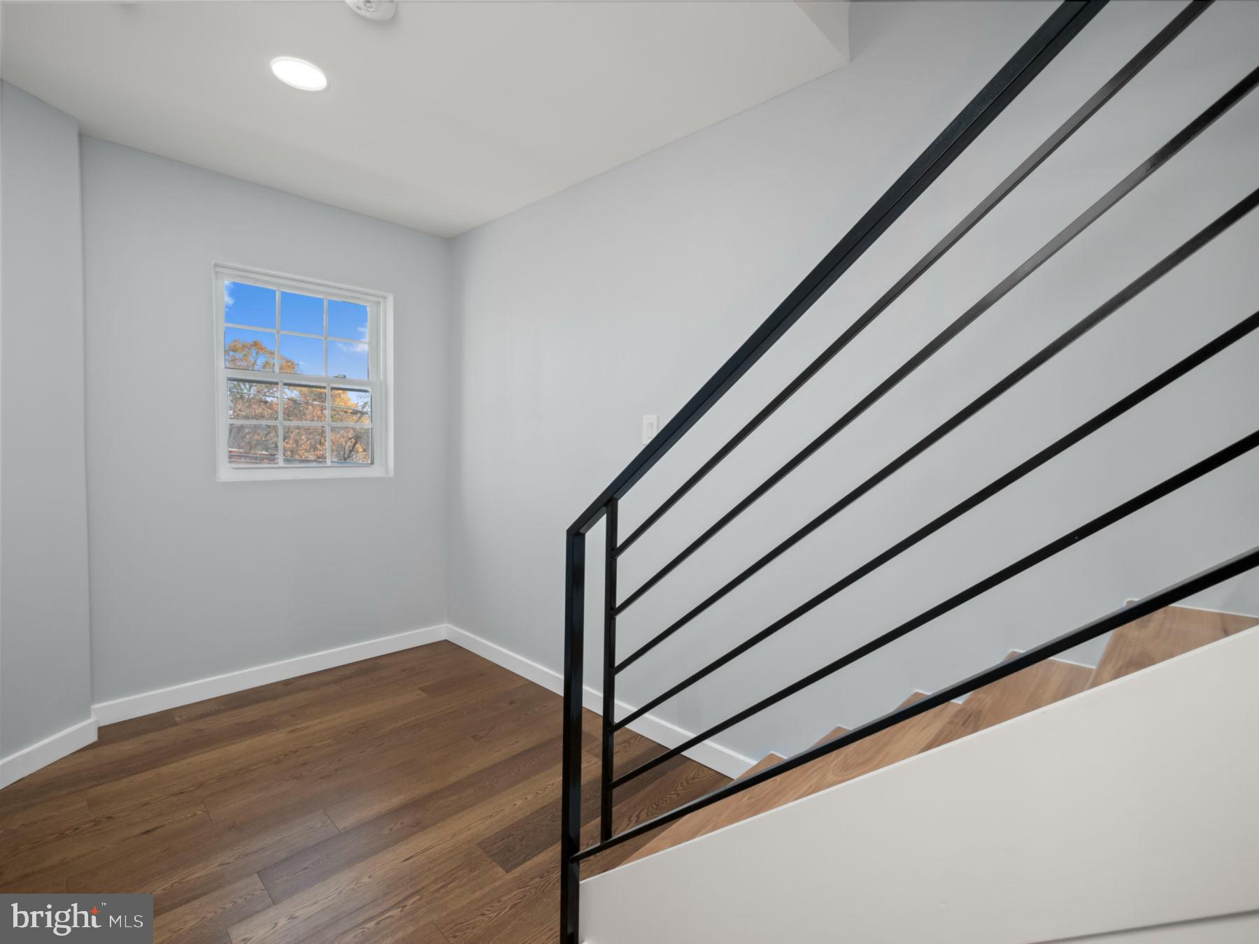 HAVERTOWN - Residential