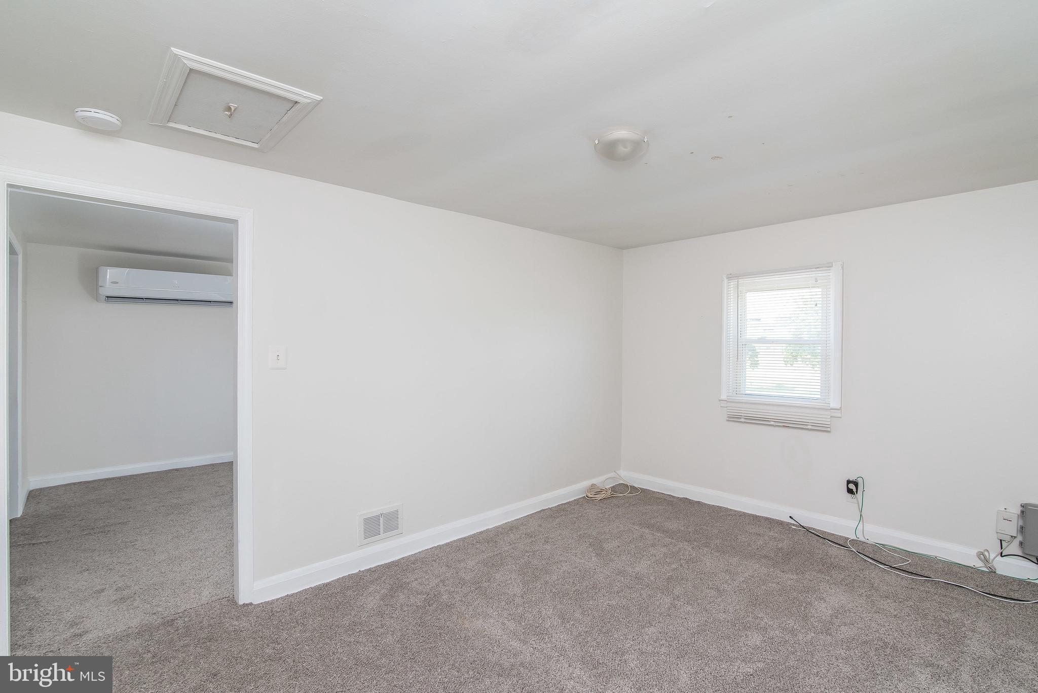 MARLEY PARK BEACH - Residential Lease