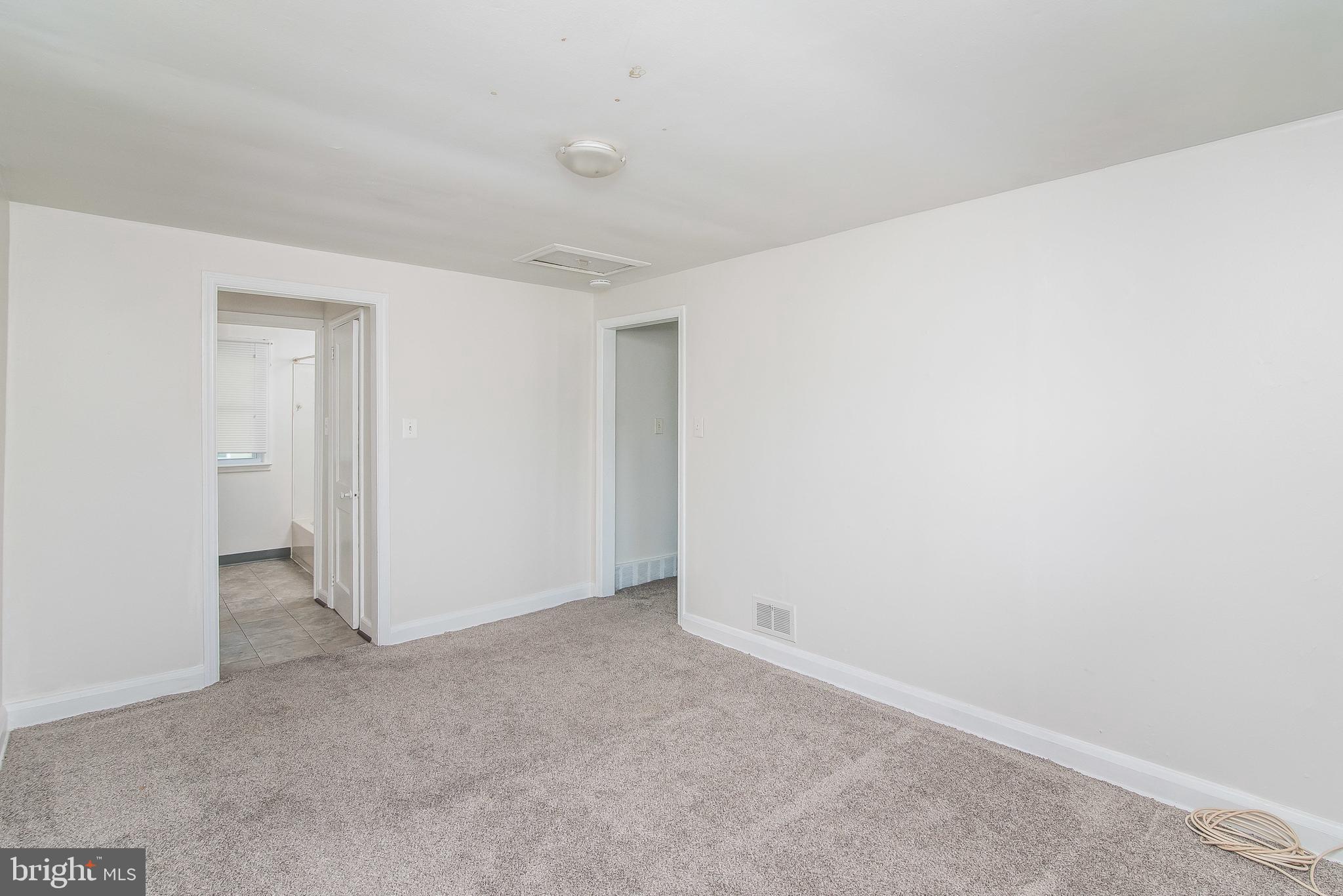 MARLEY PARK BEACH - Residential Lease