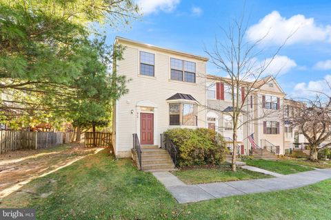 6001 LITTLE BROOK COURT CLIFTON VA 20124