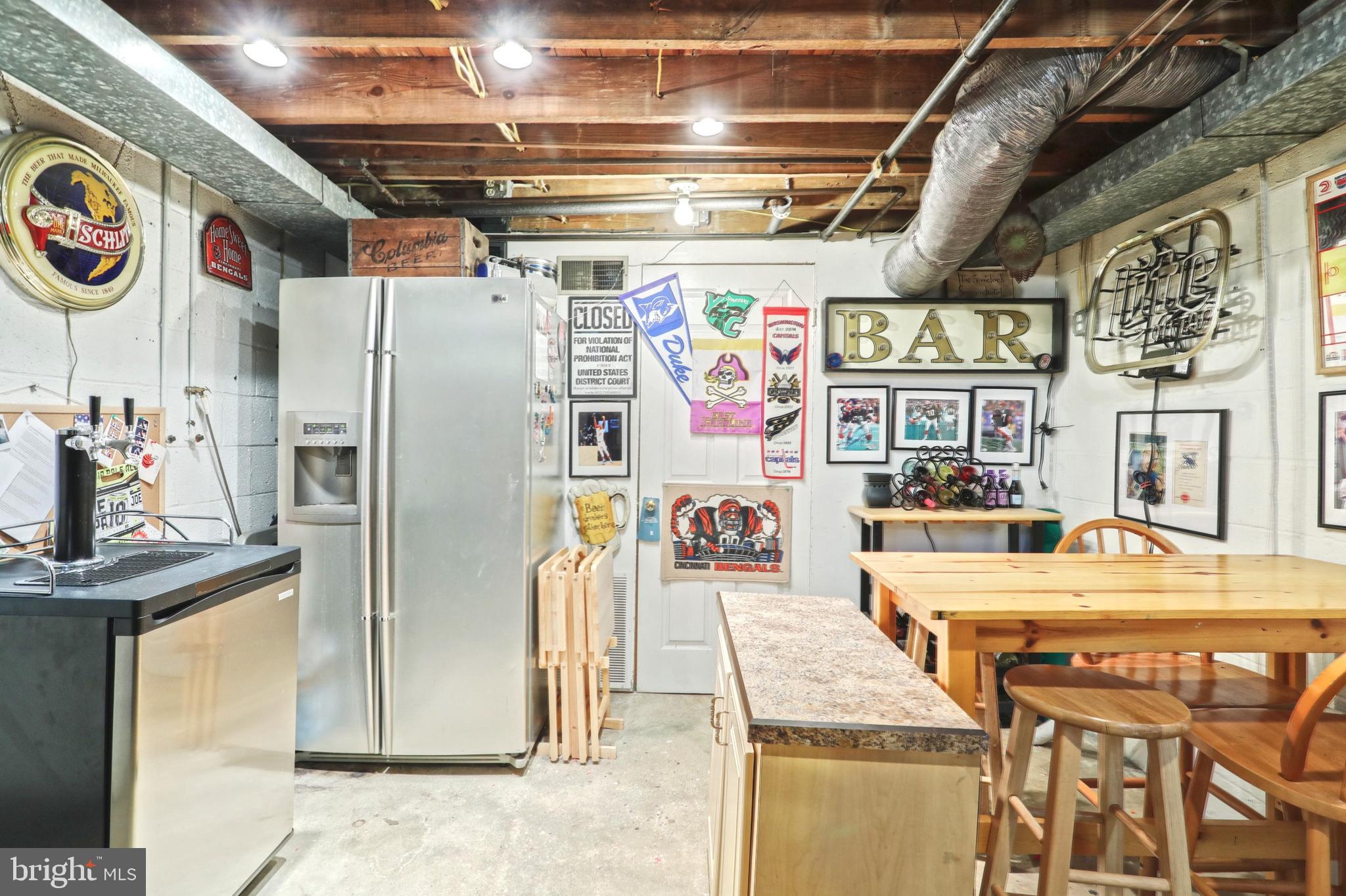 ELMWOOD - Residential