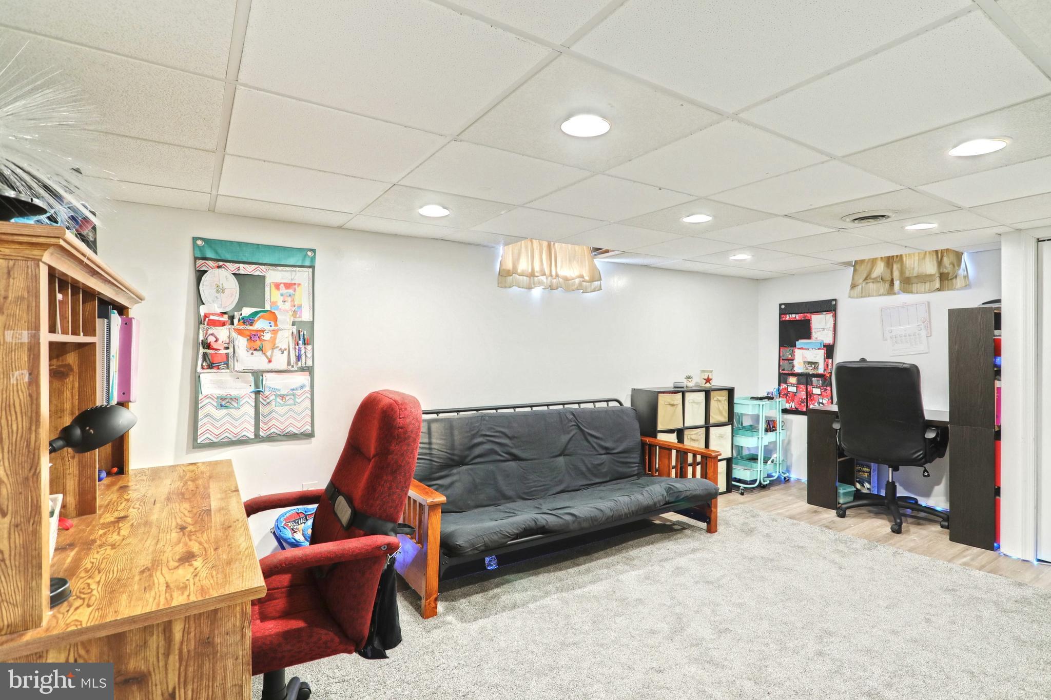 ELMWOOD - Residential