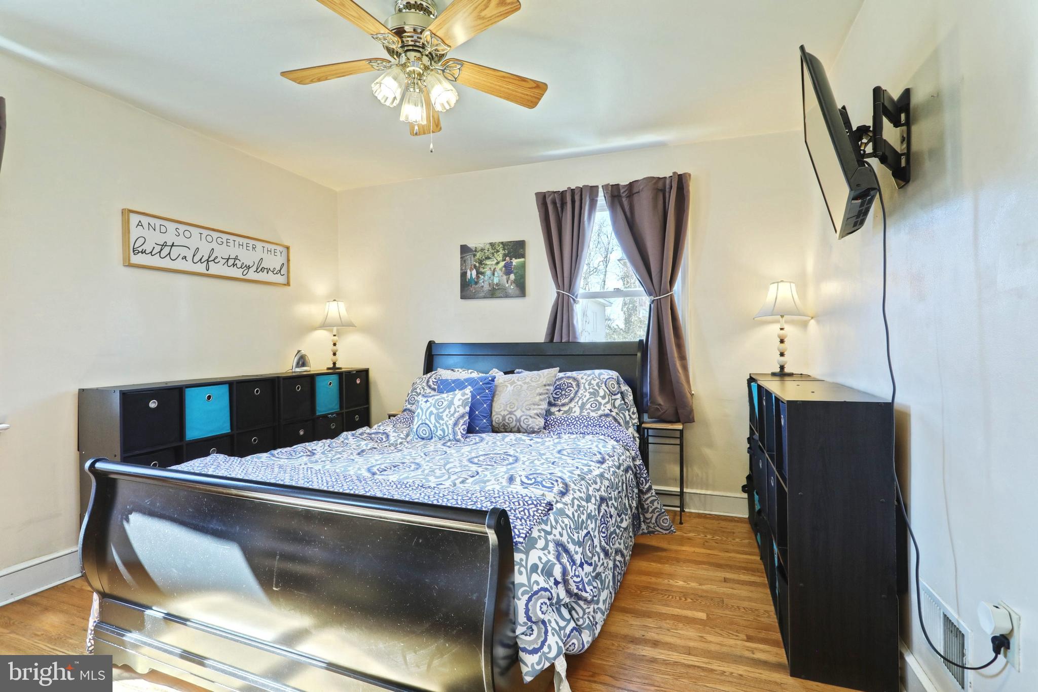 ELMWOOD - Residential