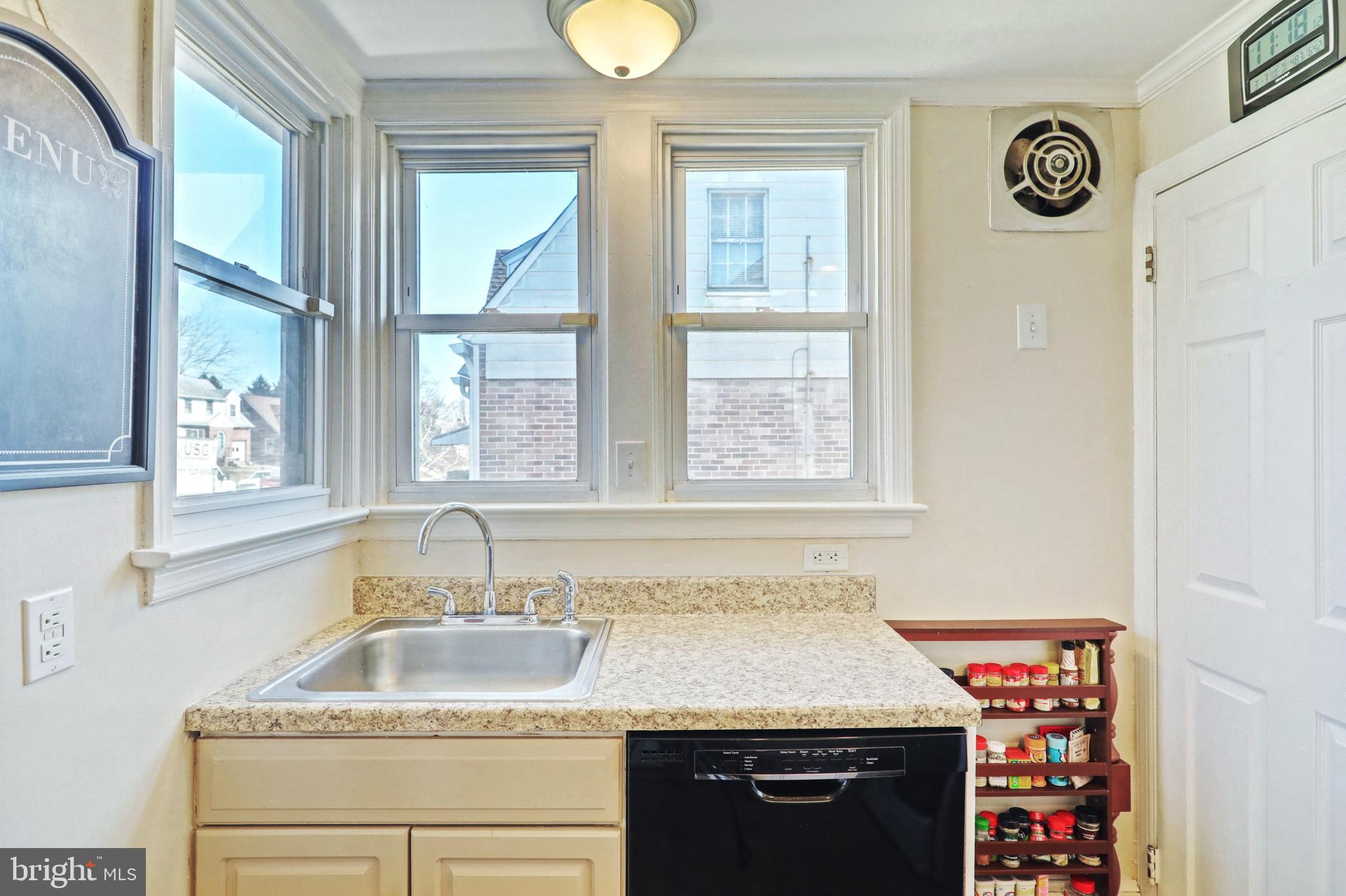 ELMWOOD - Residential