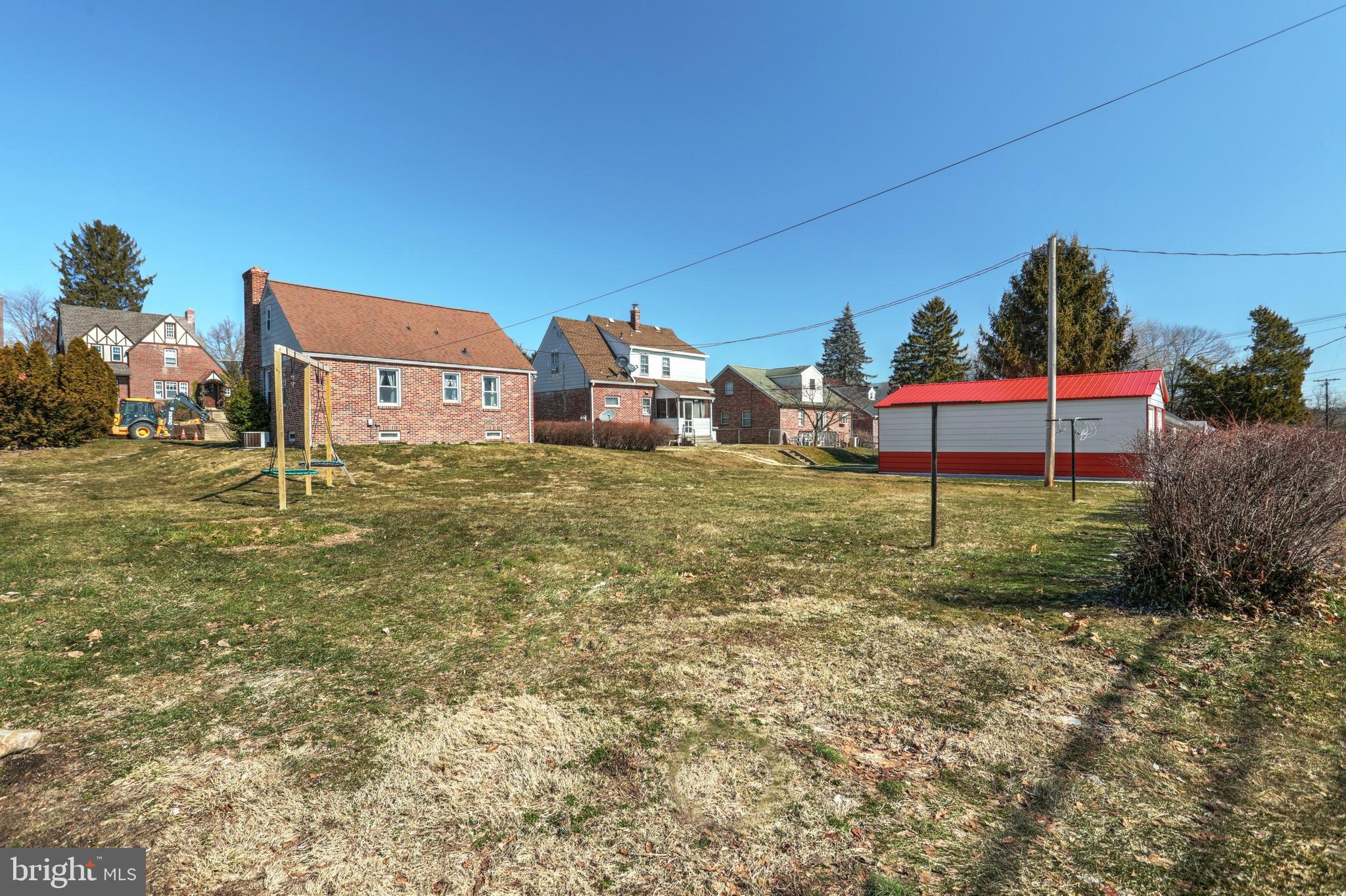 ELMWOOD - Residential