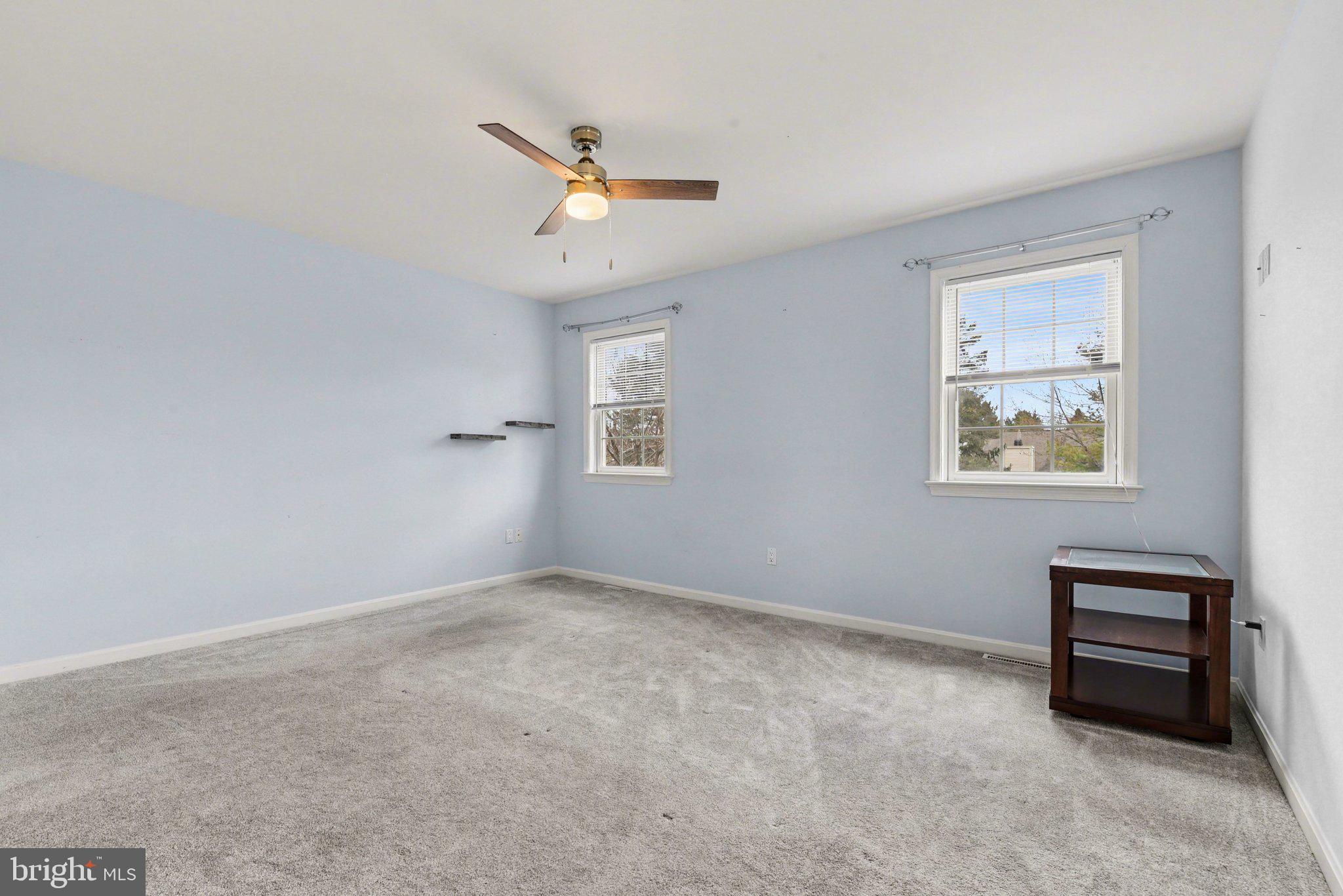 CAMBRIDGE COMMONS - Residential