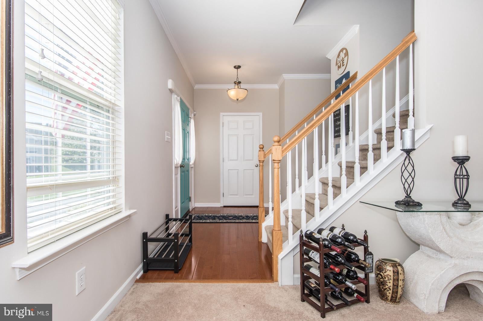 1102 AUTUMNVIEW LANE