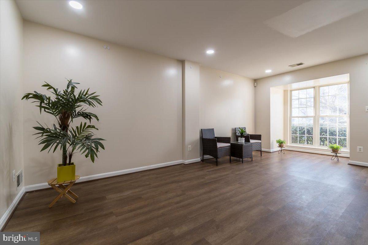 KINGSBROOKE - Residential